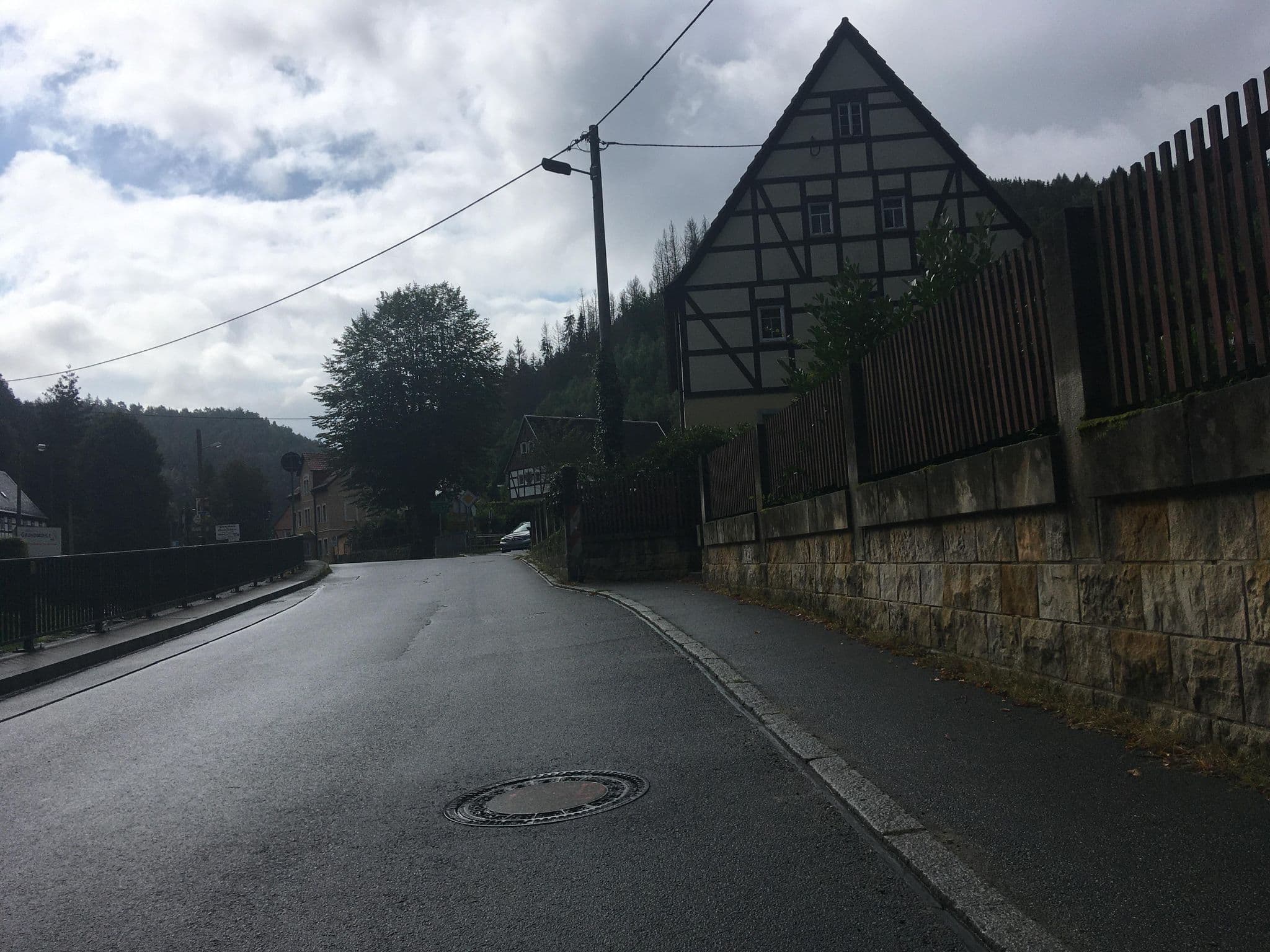 Street view near Hotel Garni Grundmühle, Bad Schandau — © eserte (CC BY-SA · Mapillary)