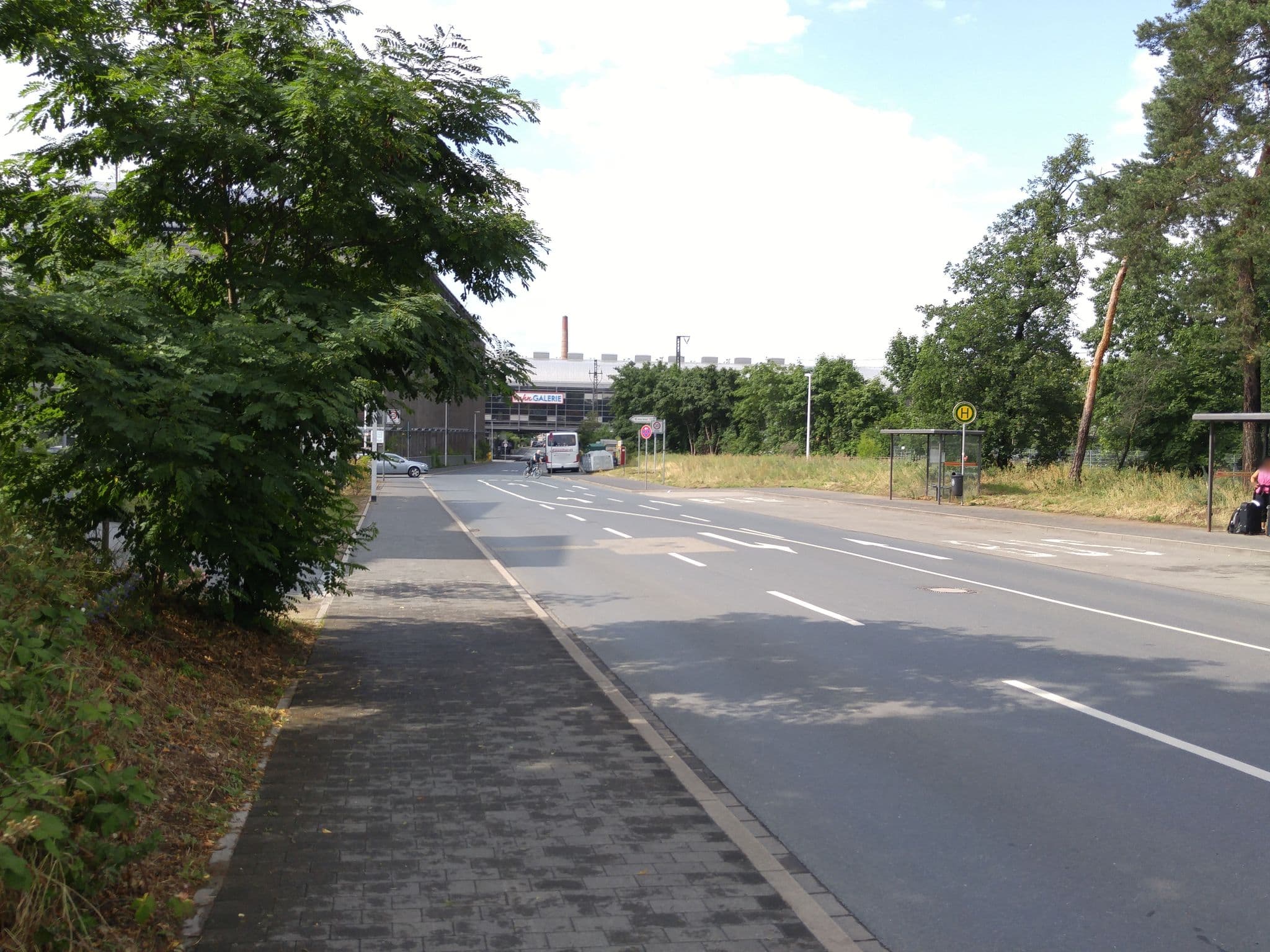 Street view near B&B Hotel, Darmstadt — © xodes (CC BY-SA · Mapillary)