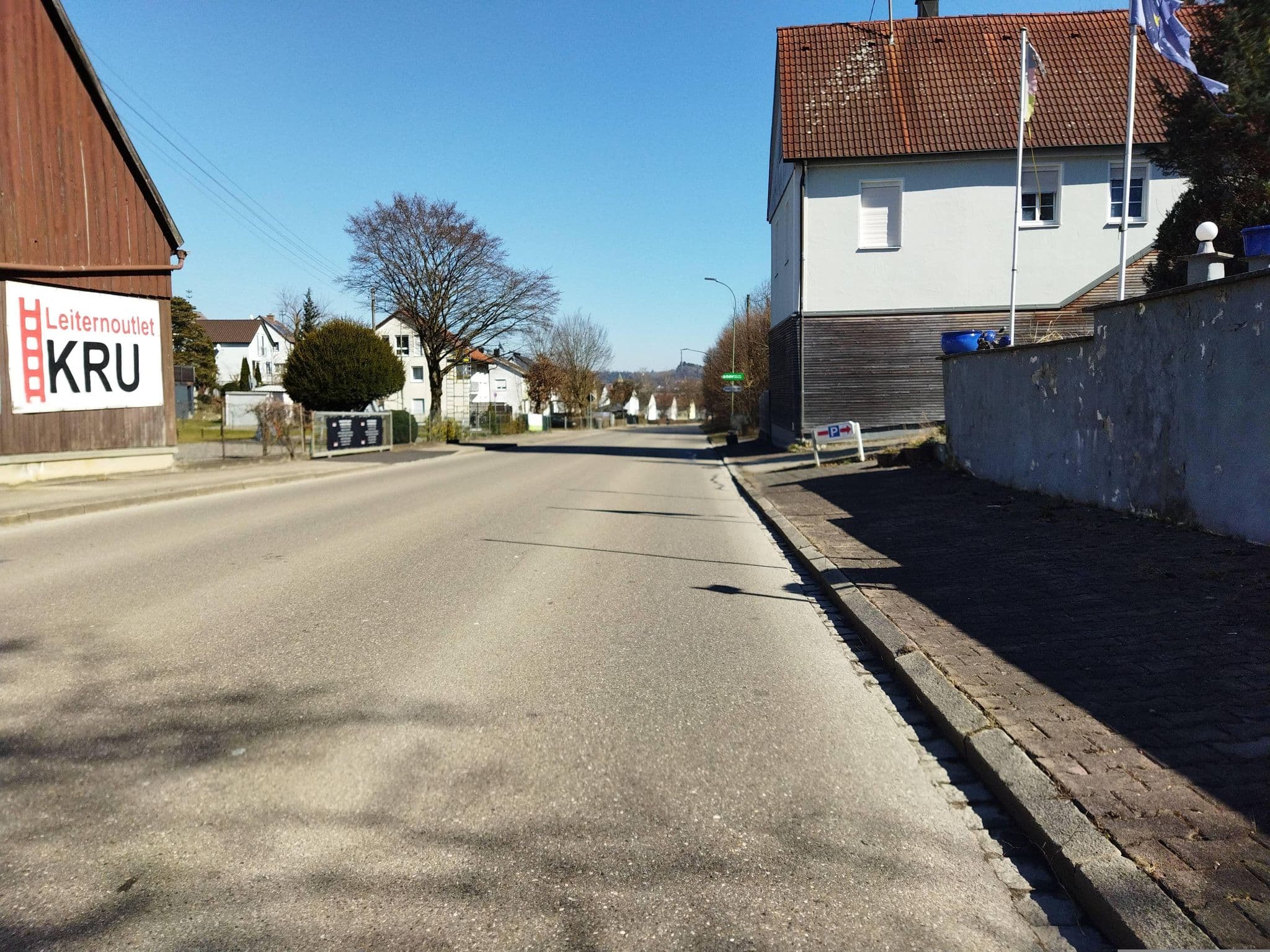 Street view near Cafe-Hotel-Restaurant Postkeller, Krumbach — © changchun1 (CC BY-SA · Mapillary)