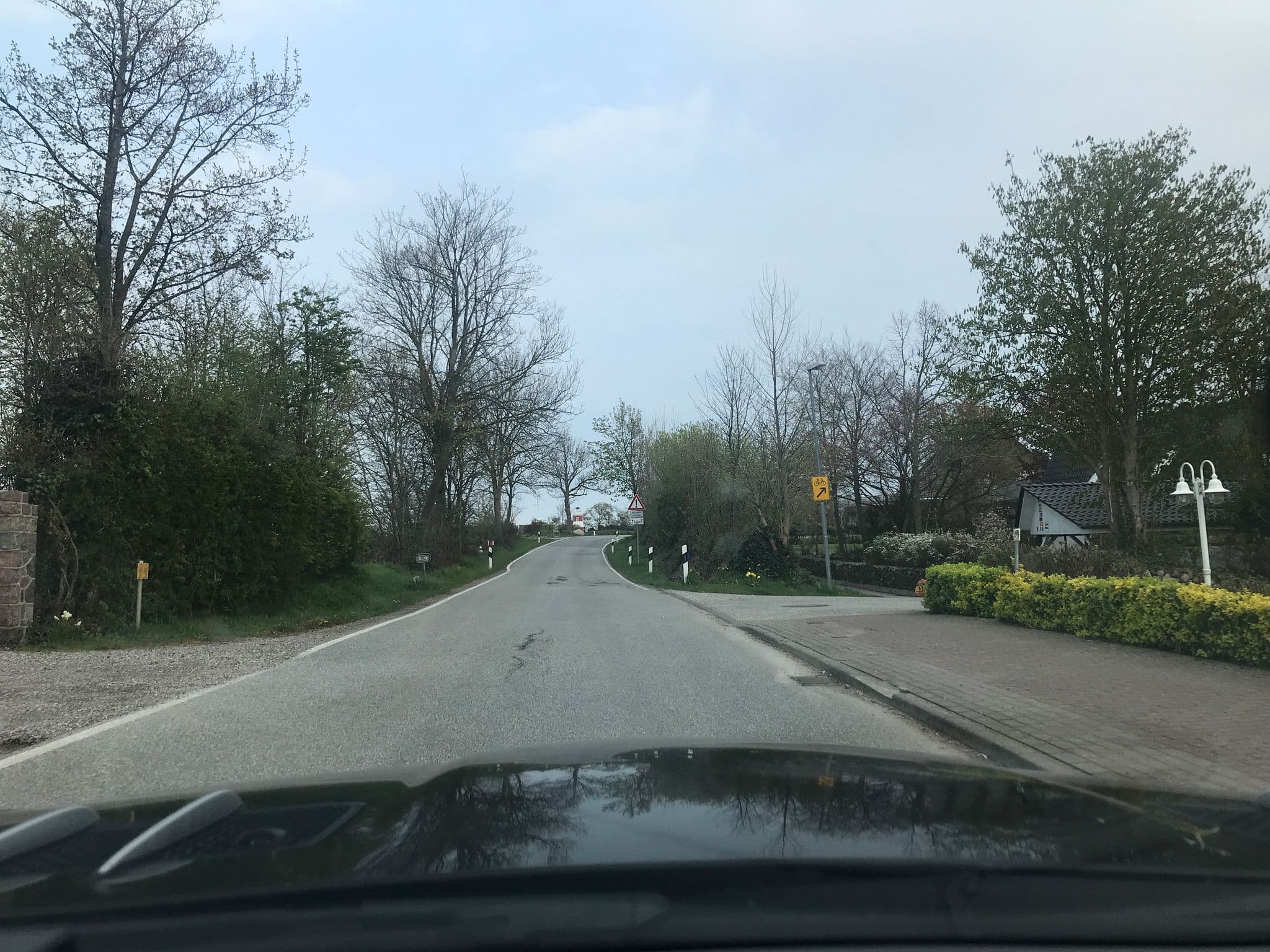 Street view near Ferienhof Sporleder, Burg auf Fehmarn — © saschahaberkorn (CC BY-SA · Mapillary)