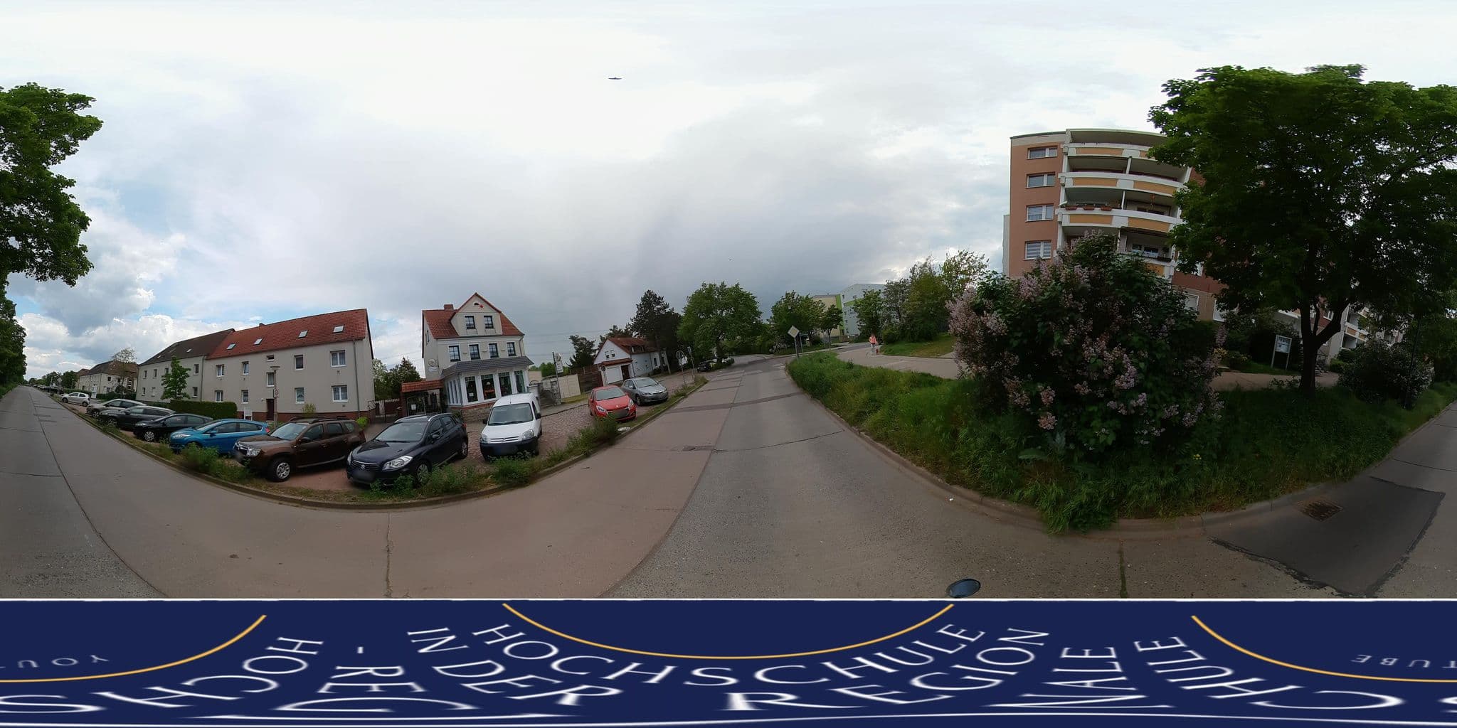 Street view near Hotel Guldenhof, Dieskau — © MarcAurel2 (CC BY-SA · Mapillary)
