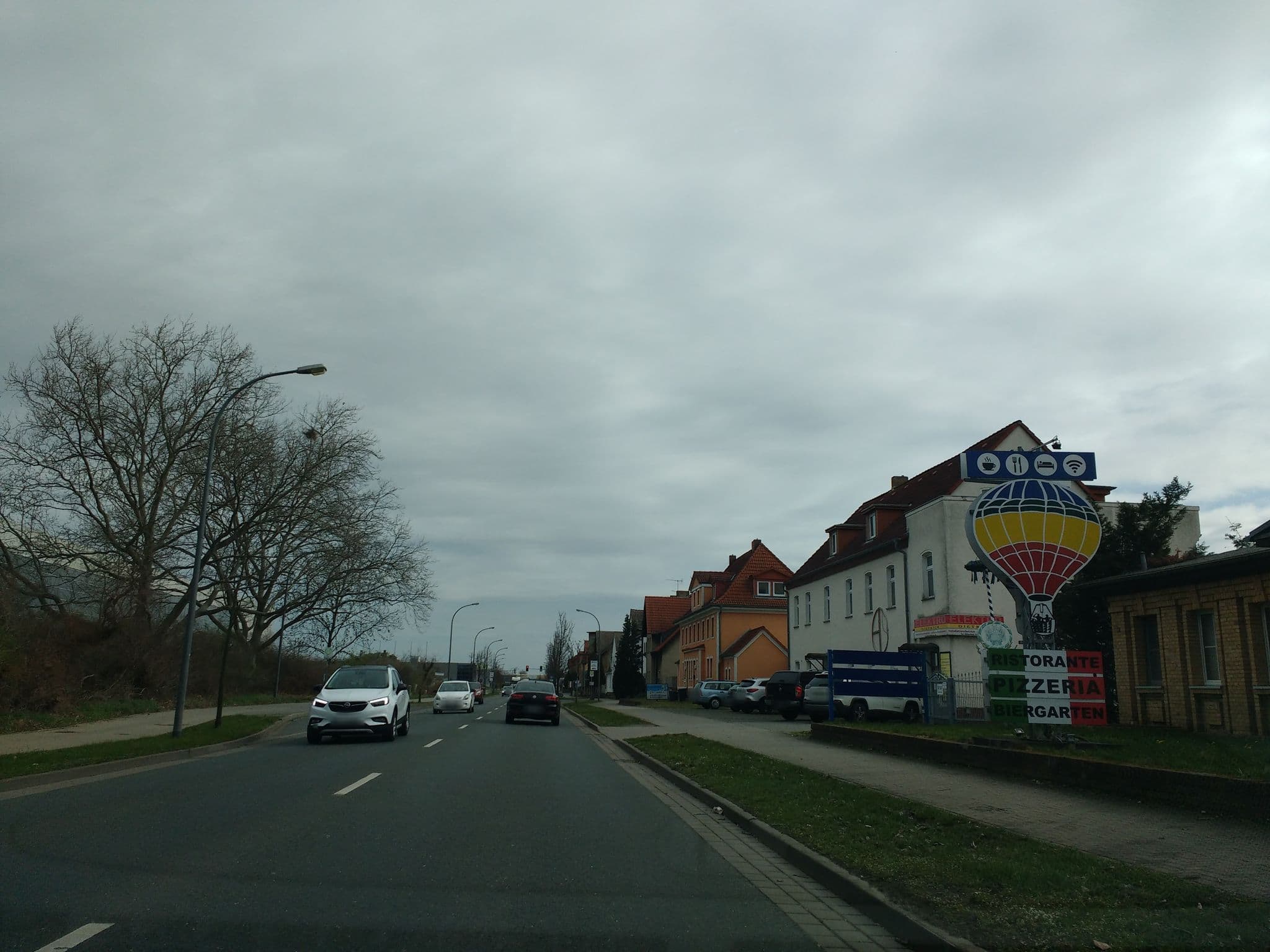 Street view near Zur Gondel, Bitterfeld-Wolfen — © thetornado76 (CC BY-SA · Mapillary)
