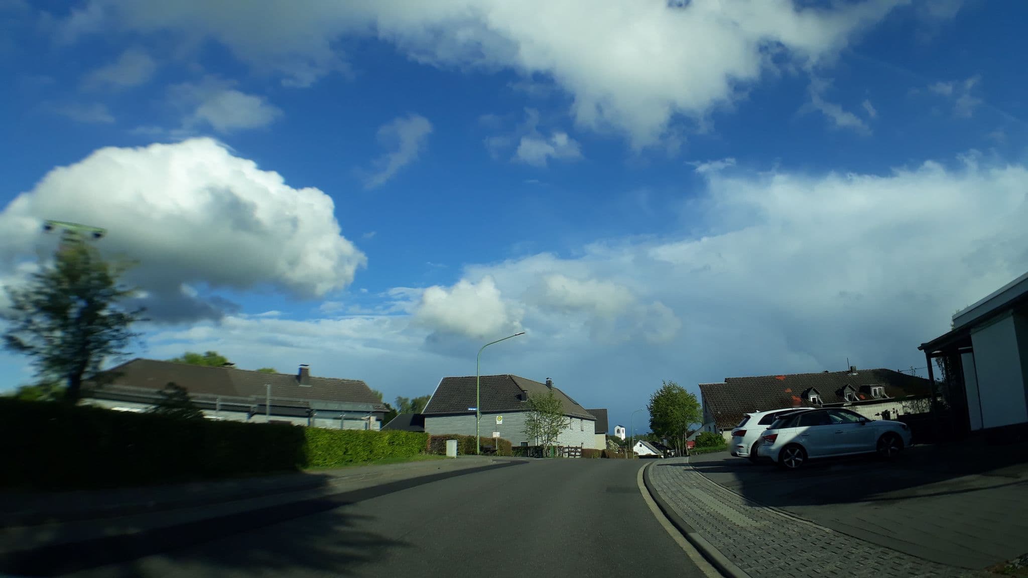 Street view near Ferienwohnung Münch, Simmerath — © tobiasreg (CC BY-SA · Mapillary)