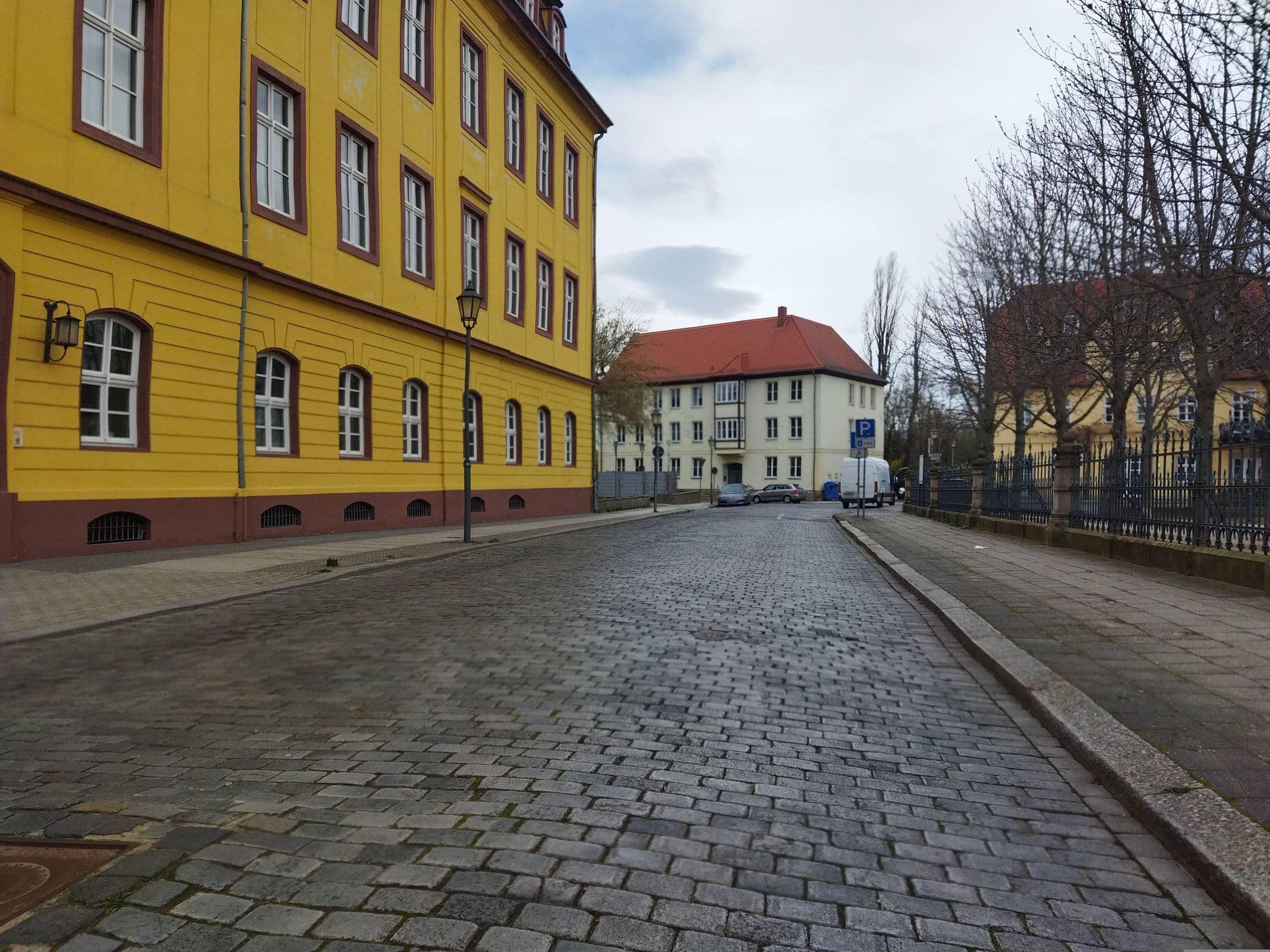 Street view near Merseburger Schlosshotel, Merseburg — © changchun1 (CC BY-SA · Mapillary)