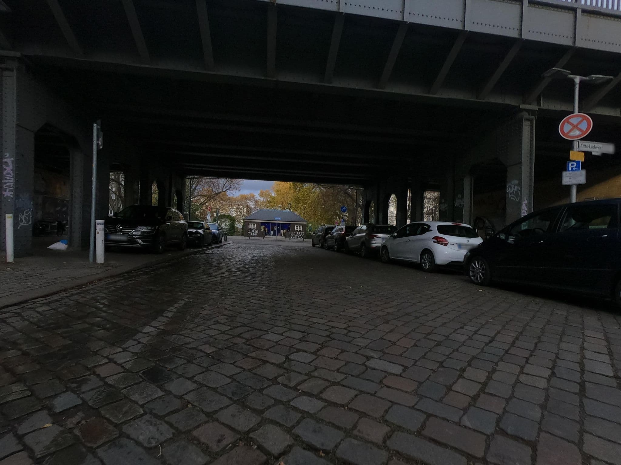 Street view near June Six, Schöneberg — © carlheinz (CC BY-SA · Mapillary)