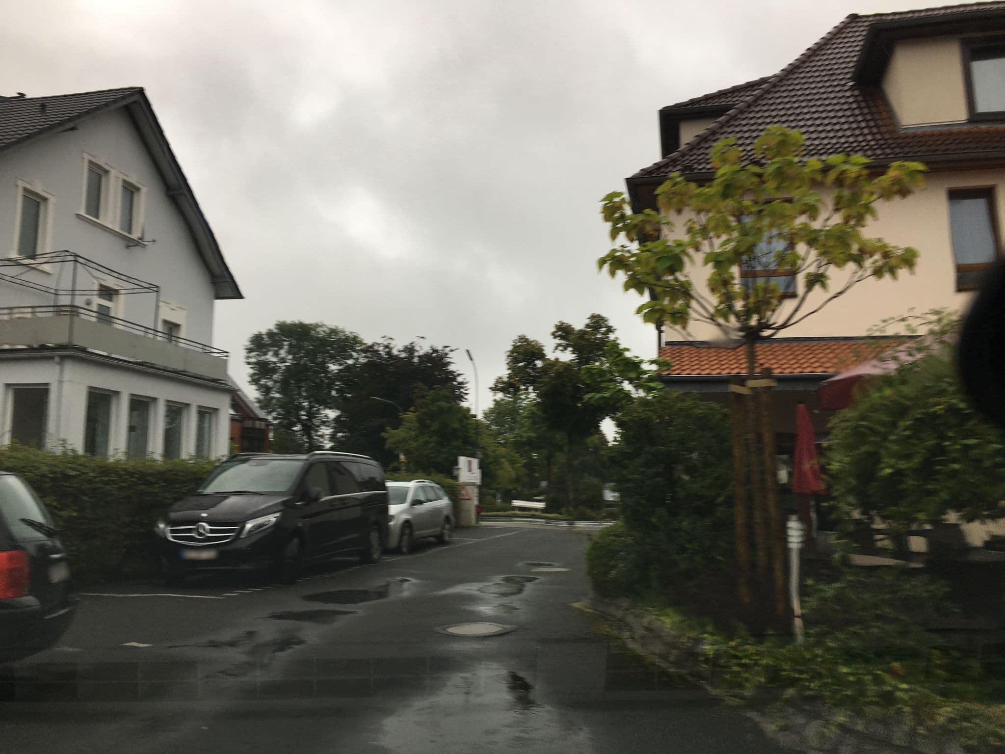 Street view near Hollmann, Halle — © chuck (CC BY-SA · Mapillary)