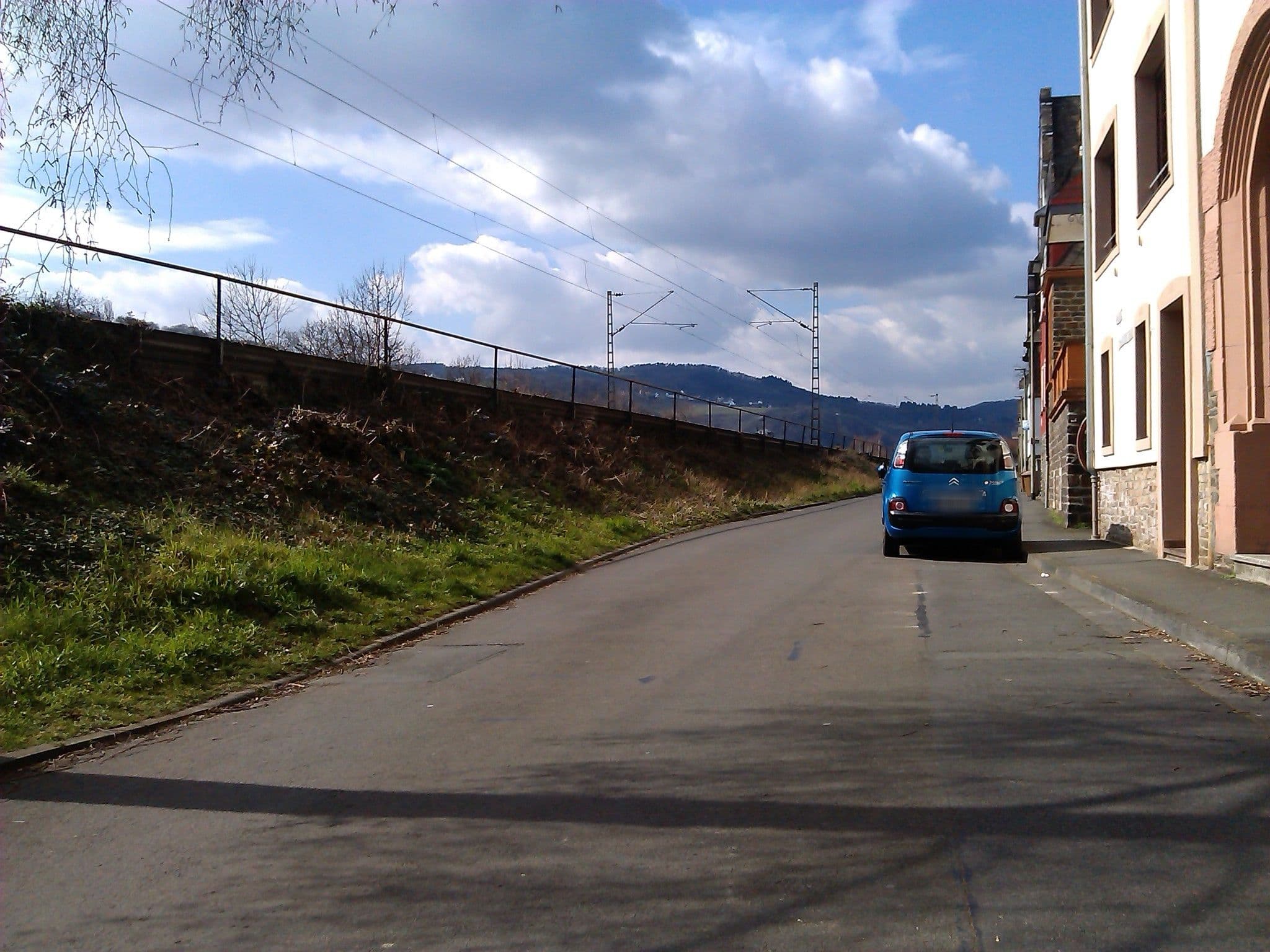 Street view near Burghotel, Bacharach — © changchun1 (CC BY-SA · Mapillary)