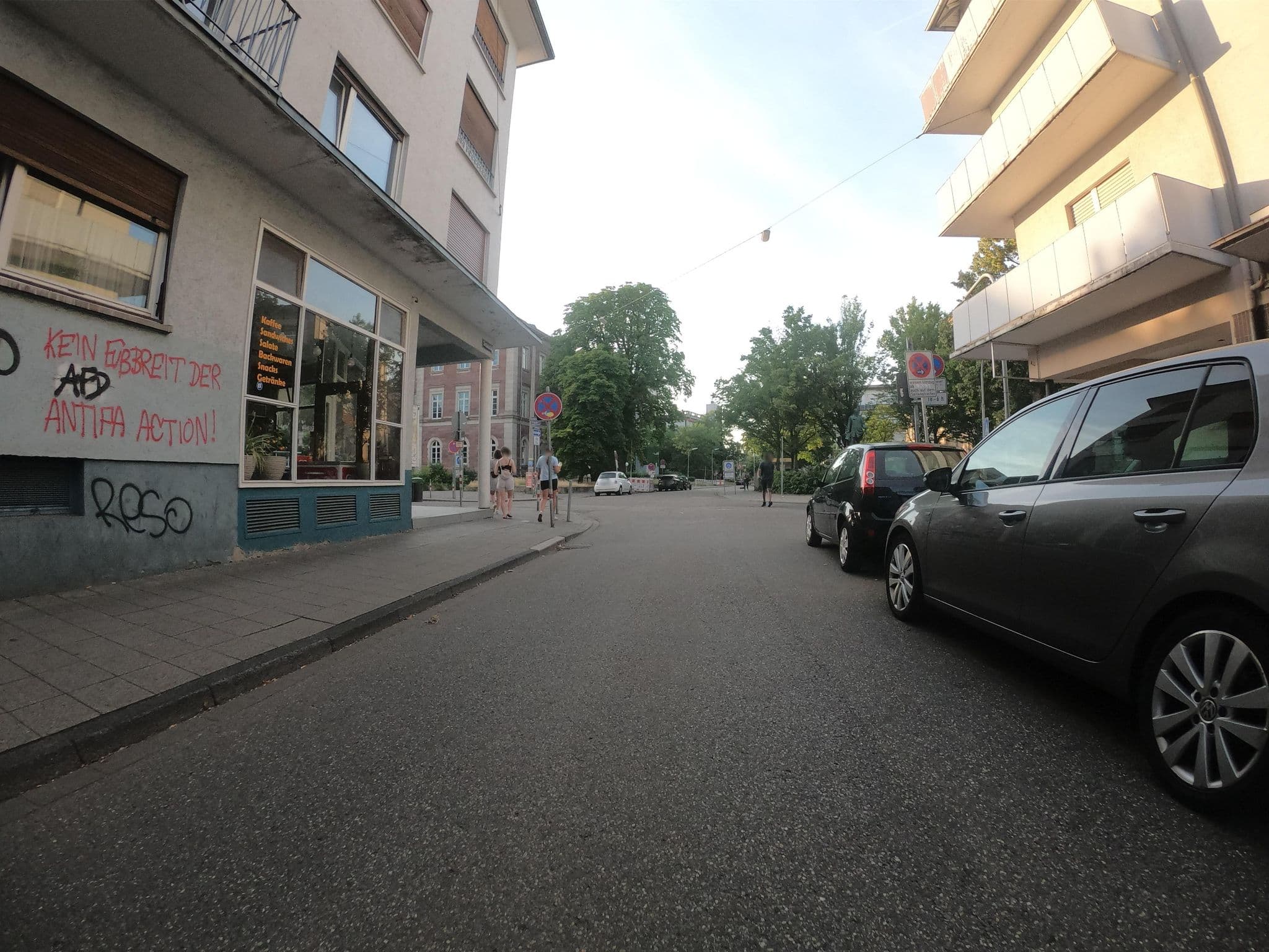 Street view near Gästehaus Kübler, Karlsruhe — © mathe-hilde (CC BY-SA · Mapillary)