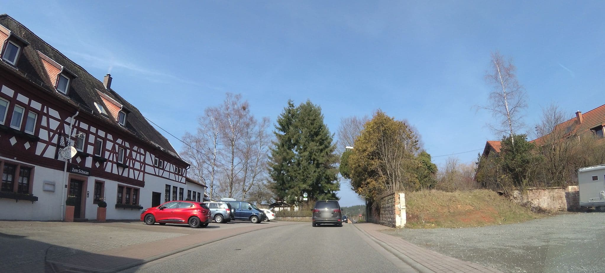 Street view near Zum Schwan, Trippstadt — © teddy73 (CC BY-SA · Mapillary)