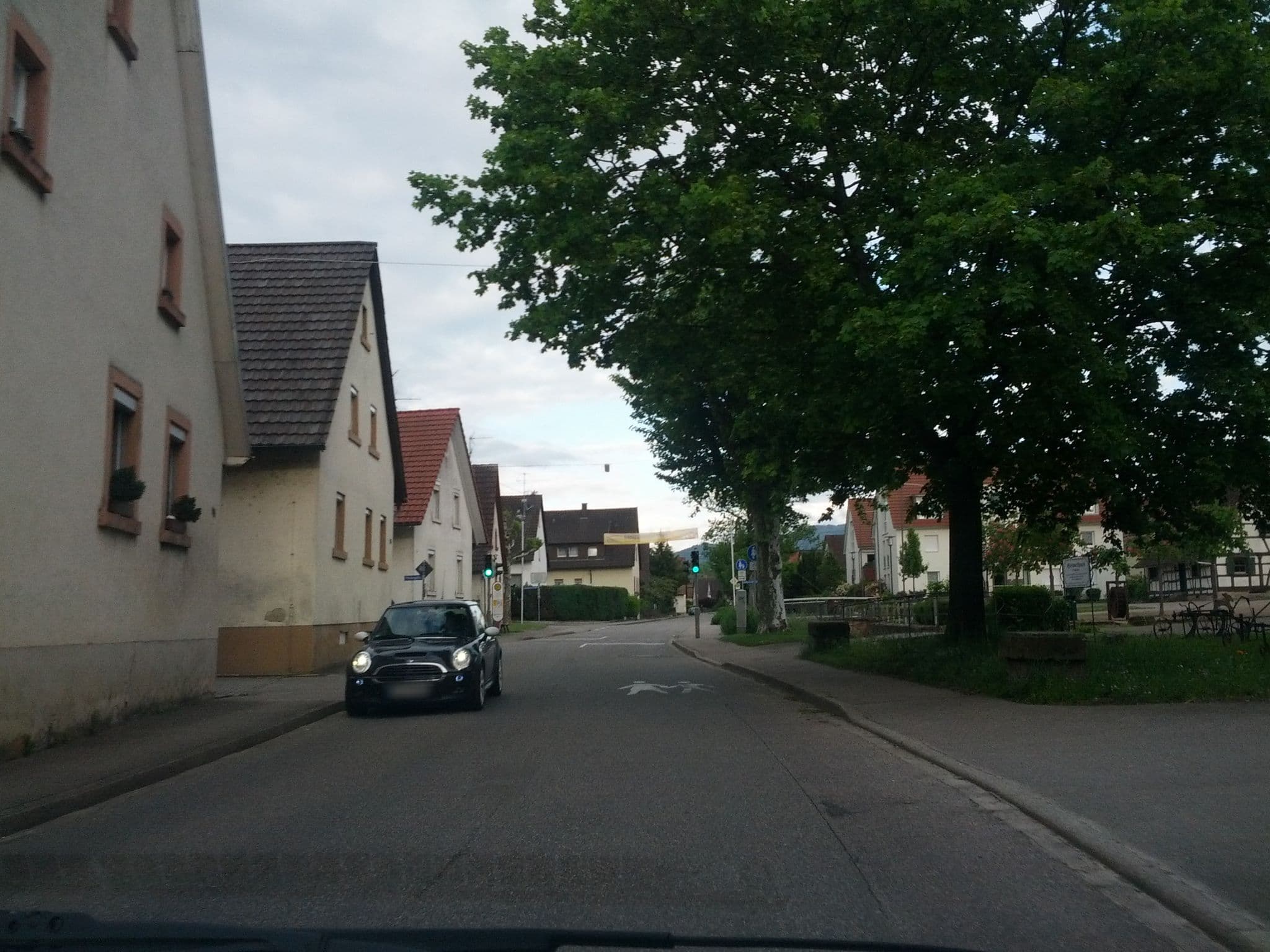 Street view near Rebstock-Stube, Denzlingen — © qungo (CC BY-SA · Mapillary)