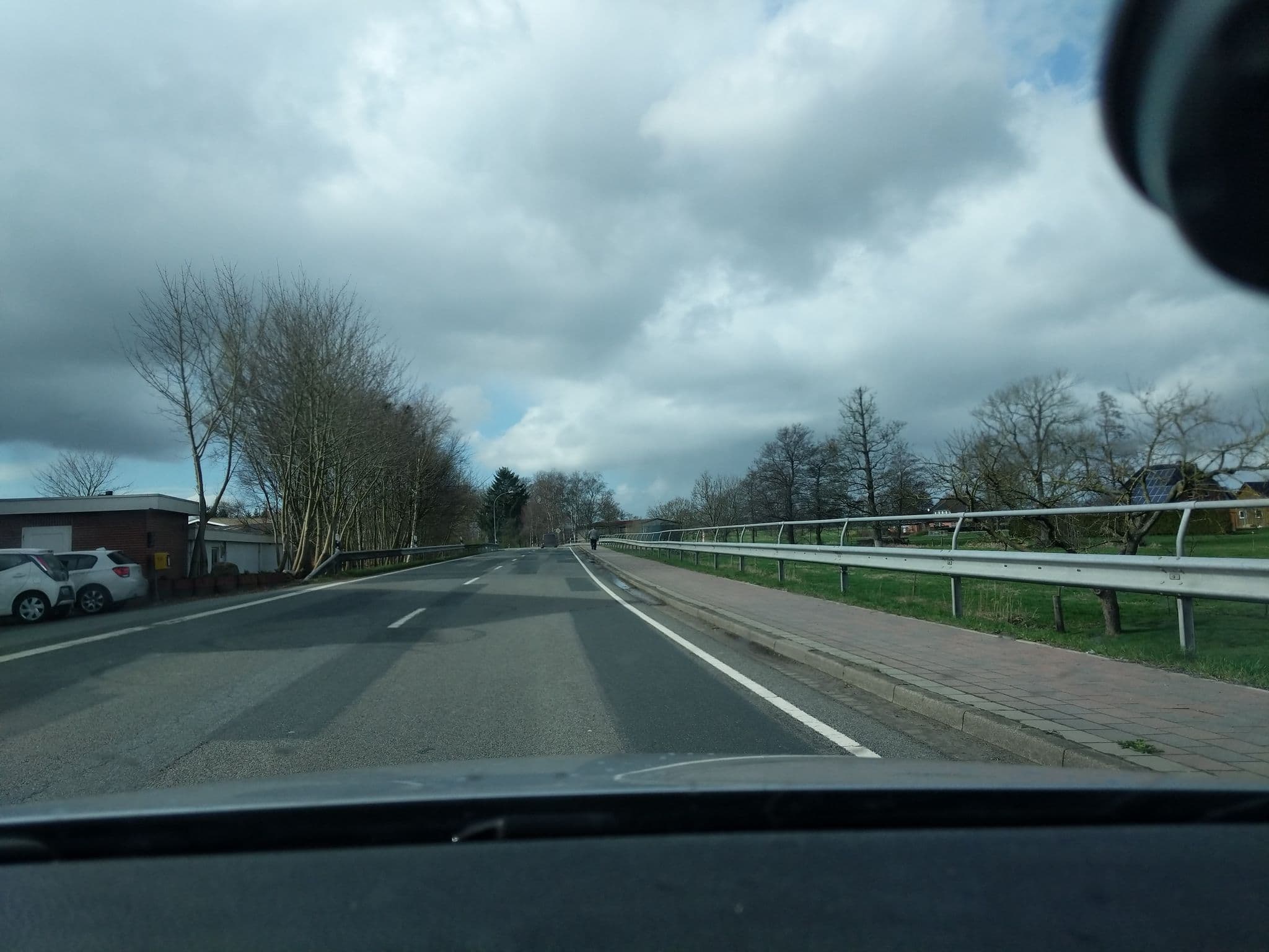 Street view near Gasthaus Heiko Sieb, Wischhafen — © nesshof (CC BY-SA · Mapillary)