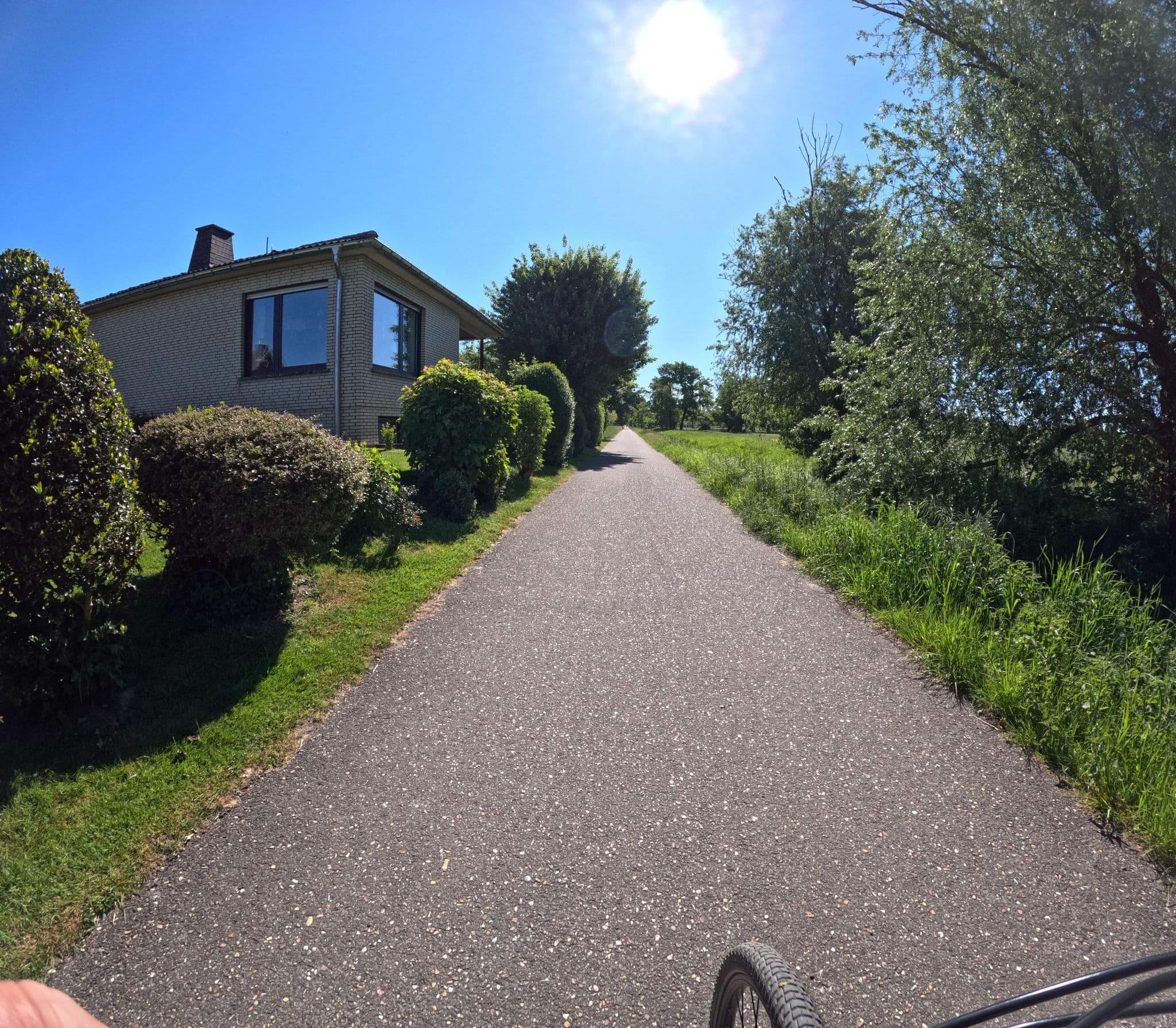 Street view near Ferienwohnung "Am Kirchweg", Gangelt — © madel (CC BY-SA · Mapillary)