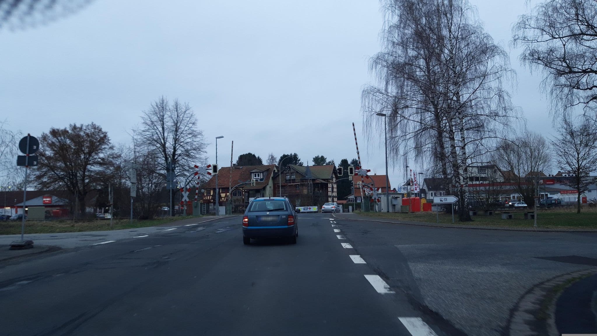 Street view near Landhotel Gärtner, Grünberg — © tobiasreg (CC BY-SA · Mapillary)