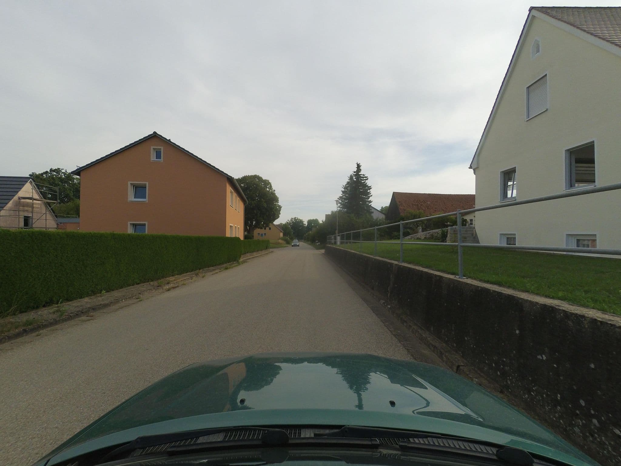 Street view near Gästehaus Aßlschwang, Freystadt — © wegavision (CC BY-SA · Mapillary)