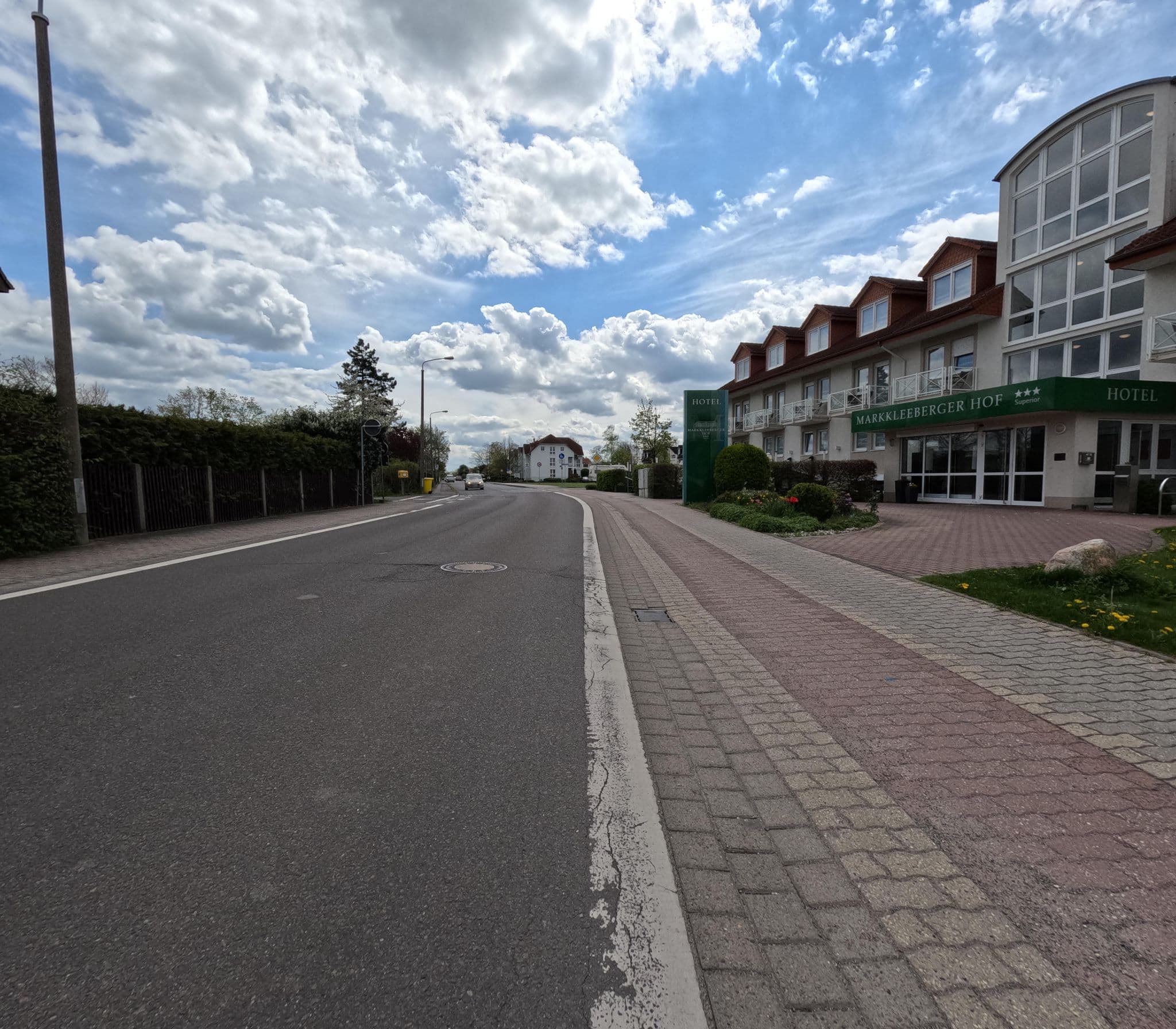 Street view near Markkleeberger Hof, Markkleeberg — © kopra (CC BY-SA · Mapillary)