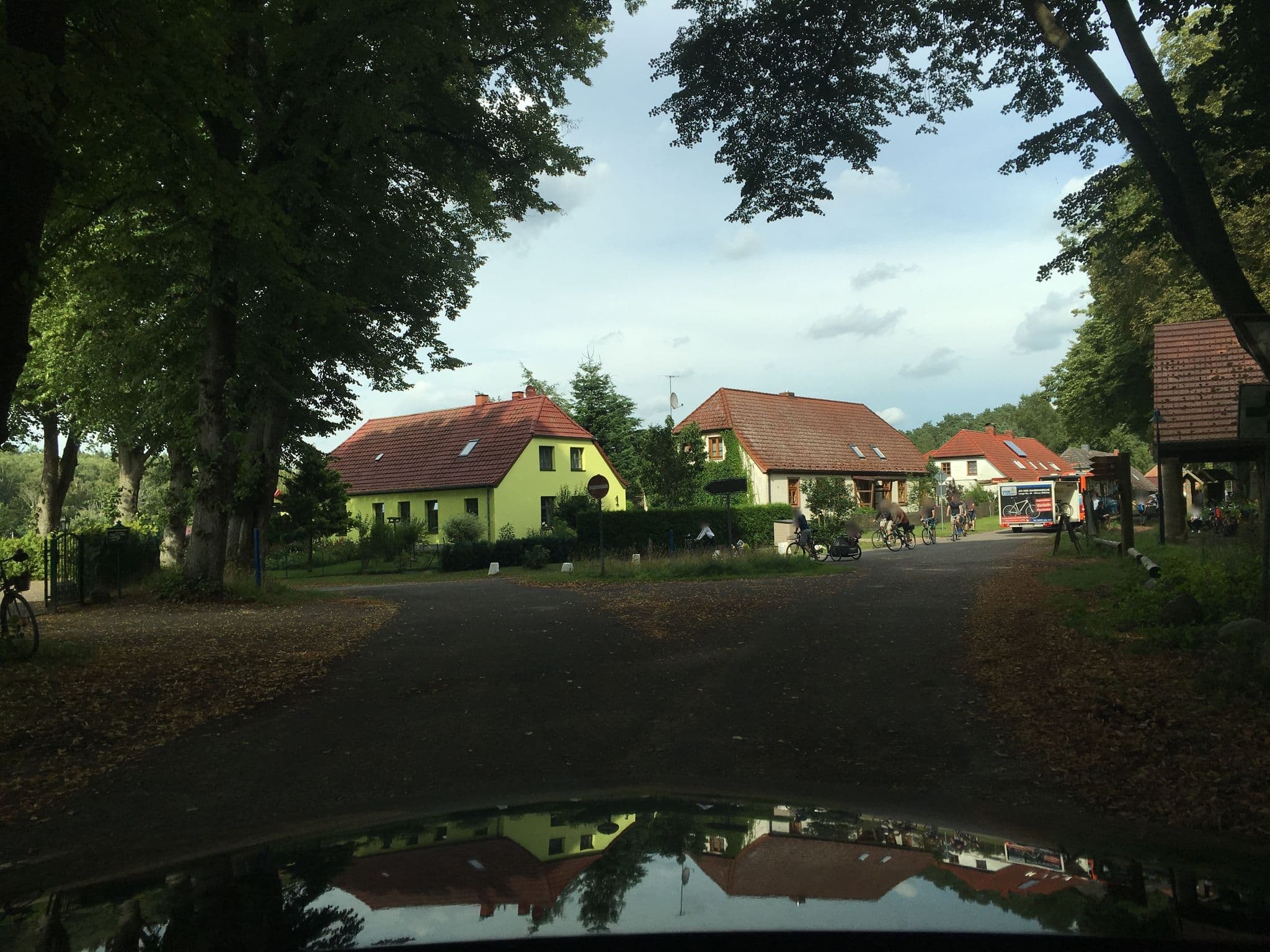 Street view near Landhaus Speck, Möllenhagen — © derzornigemarkus (CC BY-SA · Mapillary)