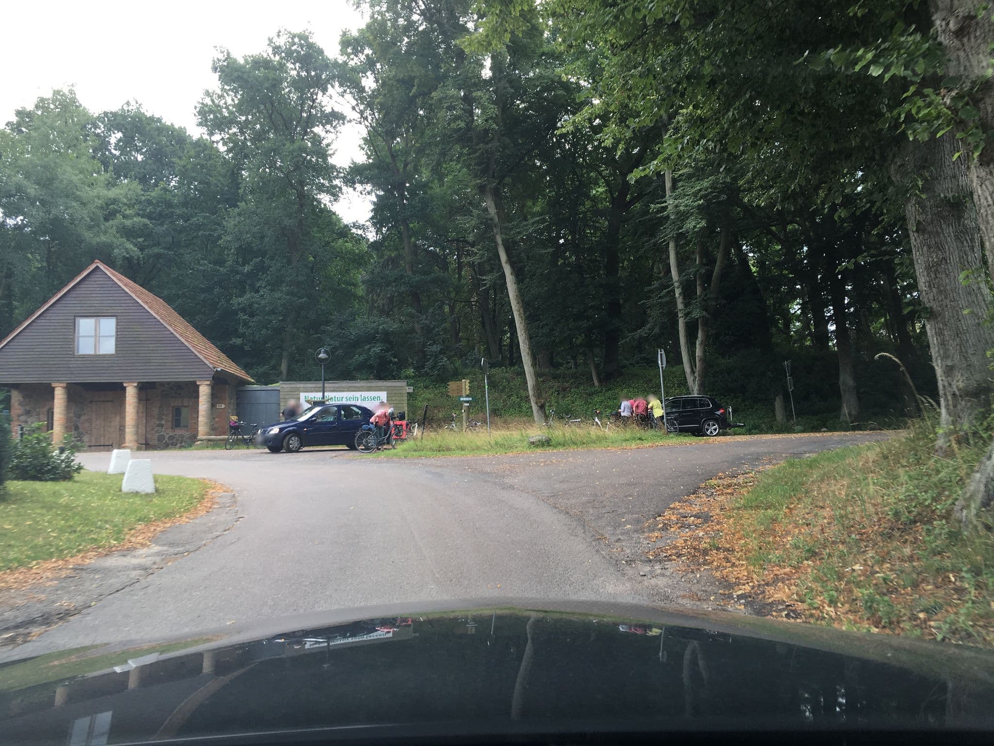 Street view near Landhaus Speck, Möllenhagen — © derzornigemarkus (CC BY-SA · Mapillary)