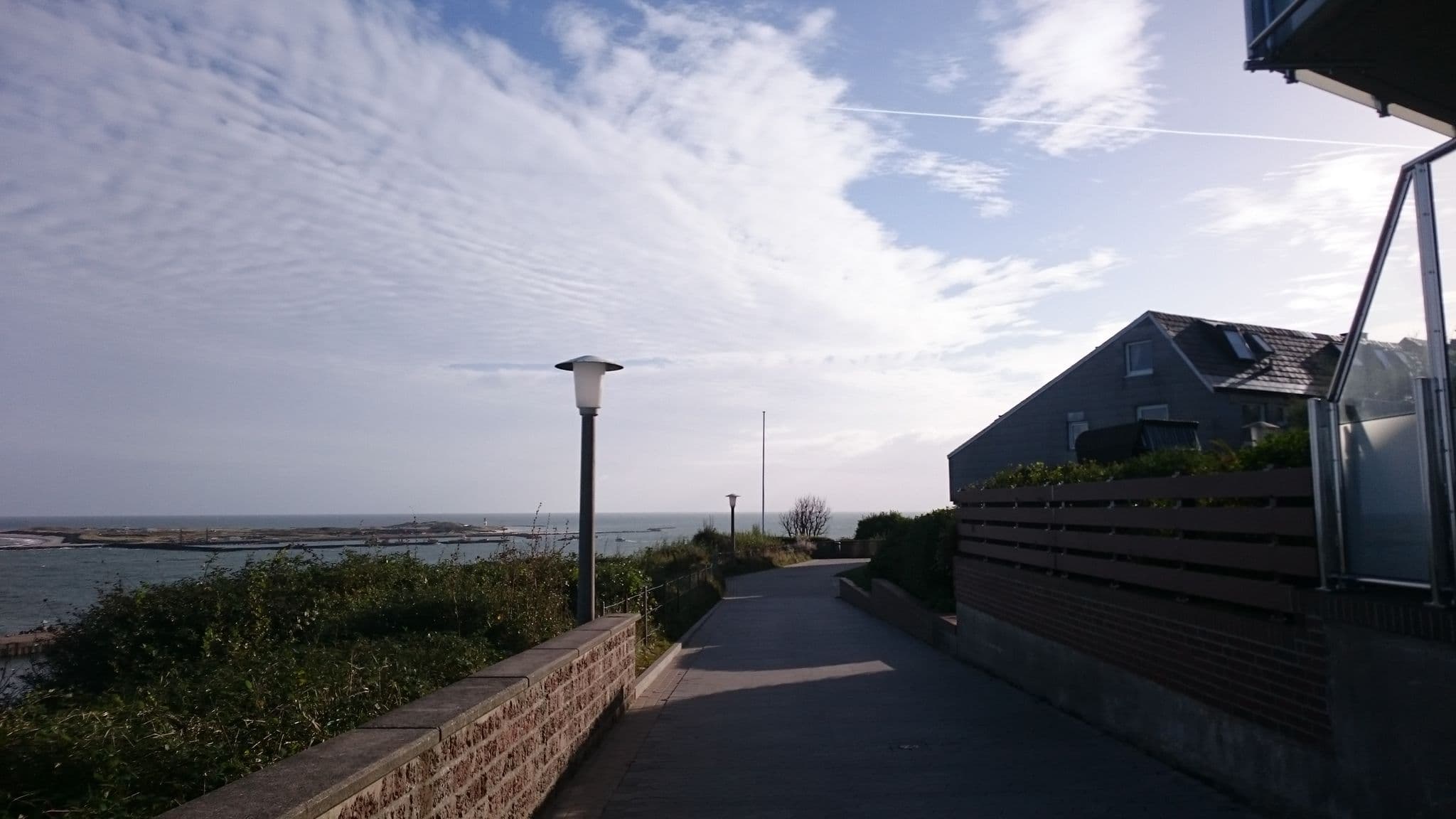 Street view near Cap Hoorn, Helgoland — © thx (CC BY-SA · Mapillary)