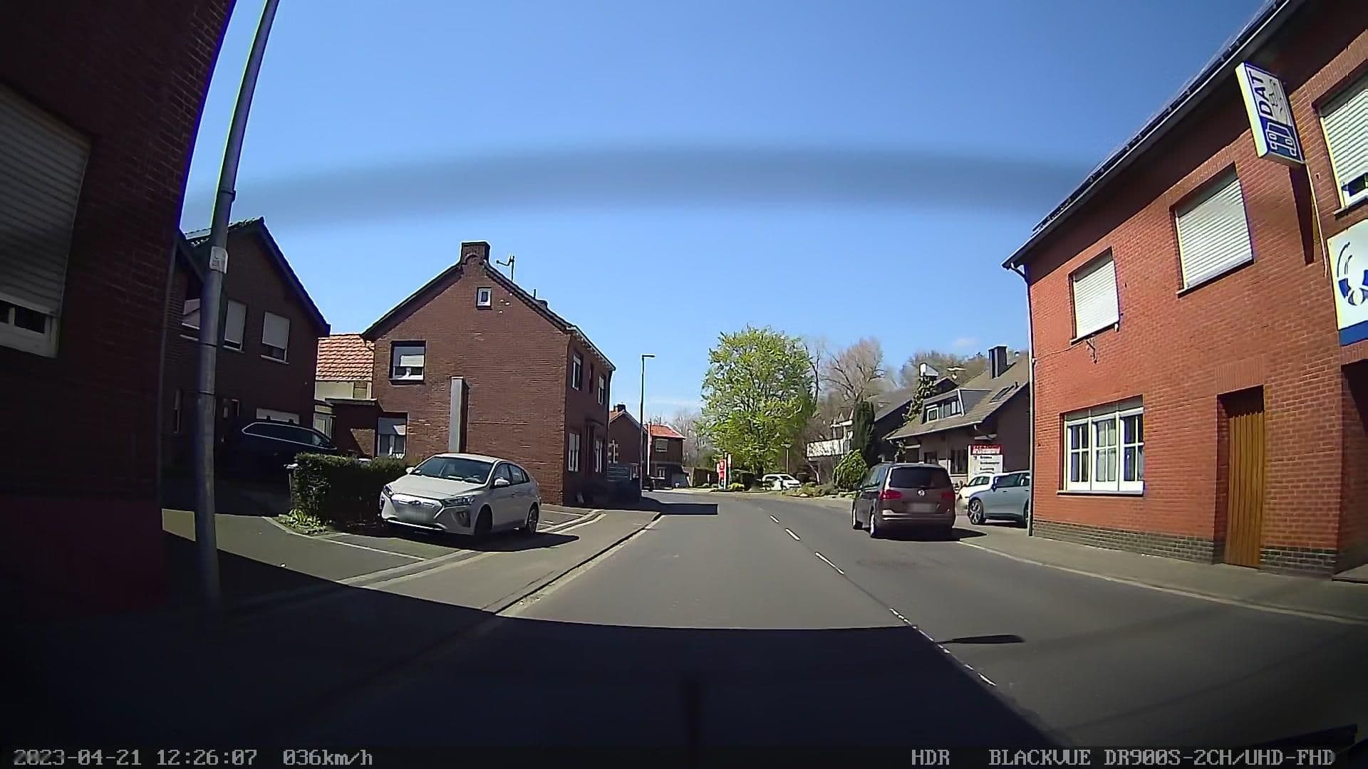 Street view near Gasthof Peters, Saeffelen — © madel (CC BY-SA · Mapillary)