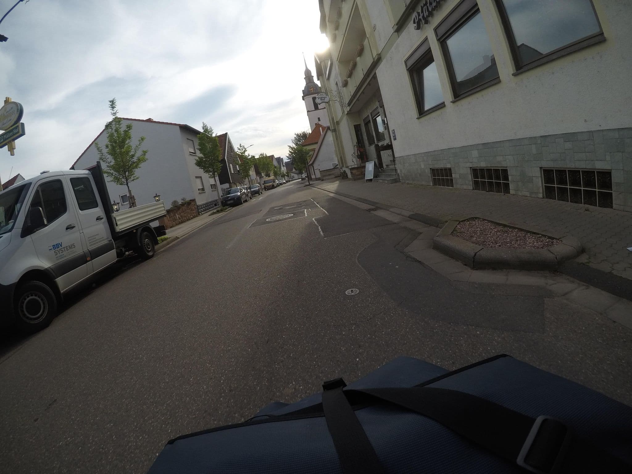 Street view near Pfälzer Hof, Lingenfeld — © mfa (CC BY-SA · Mapillary)