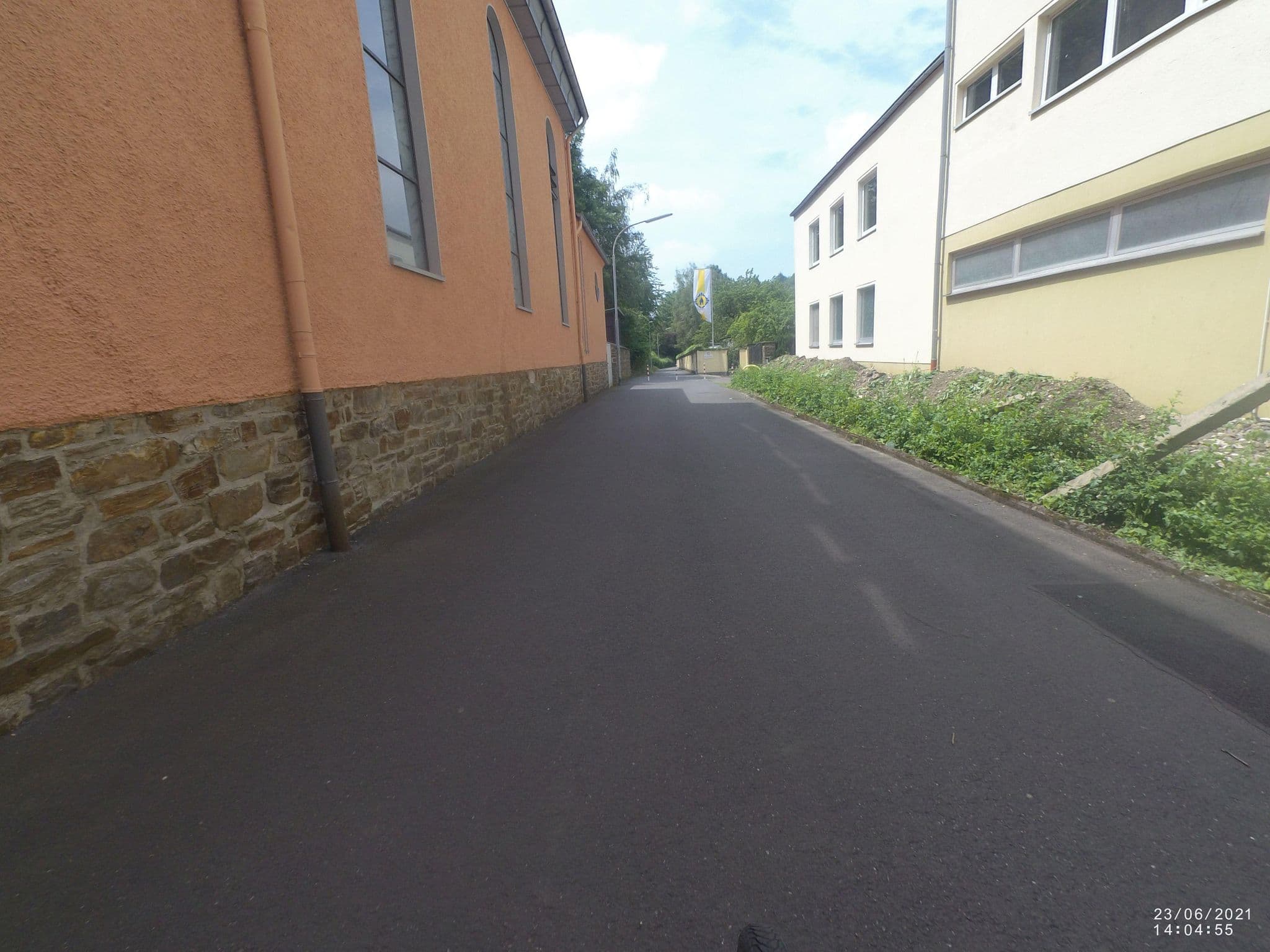 Street view near Haus Wasserburg, Niederwerth — © VIA_CH (CC BY-SA · Mapillary)