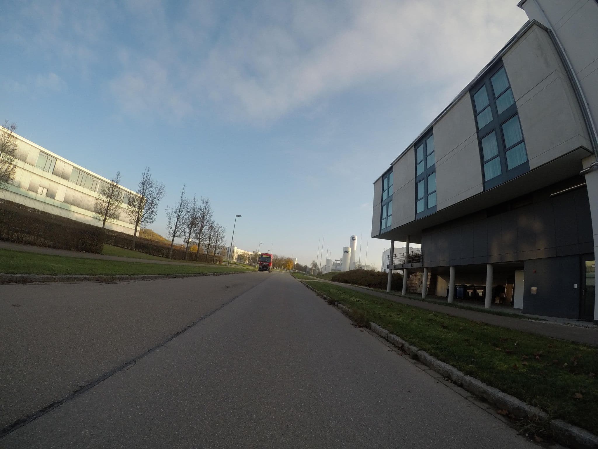 Street view near iQ-Hotel, Eselsberg — © ray66 (CC BY-SA · Mapillary)