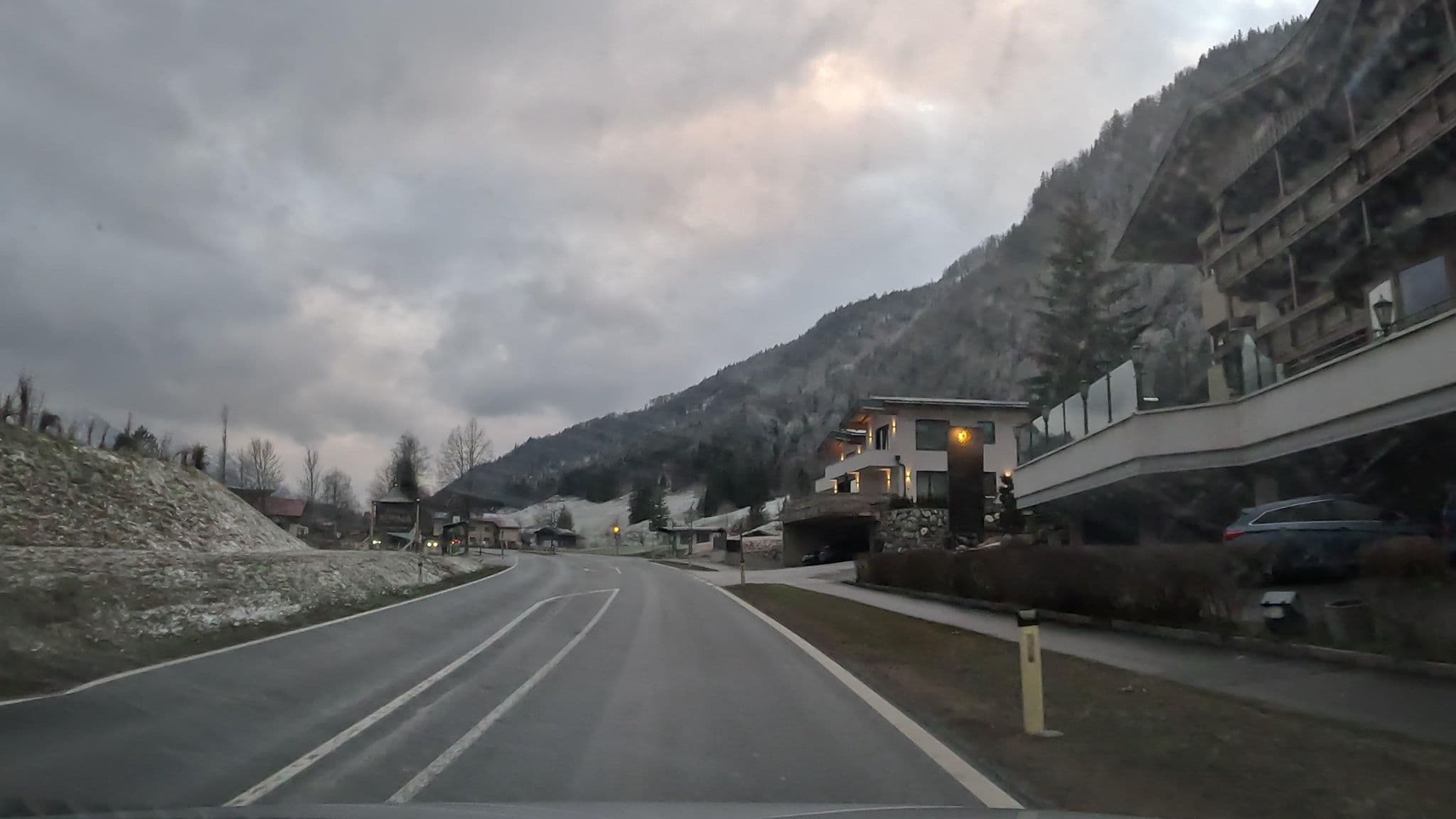 Street view near Sonneck, Kössen — © stefanro74 (CC BY-SA · Mapillary)