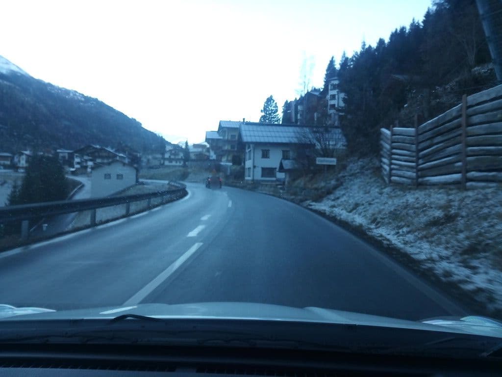 Street view near Berghaus Maria, Pettneu
