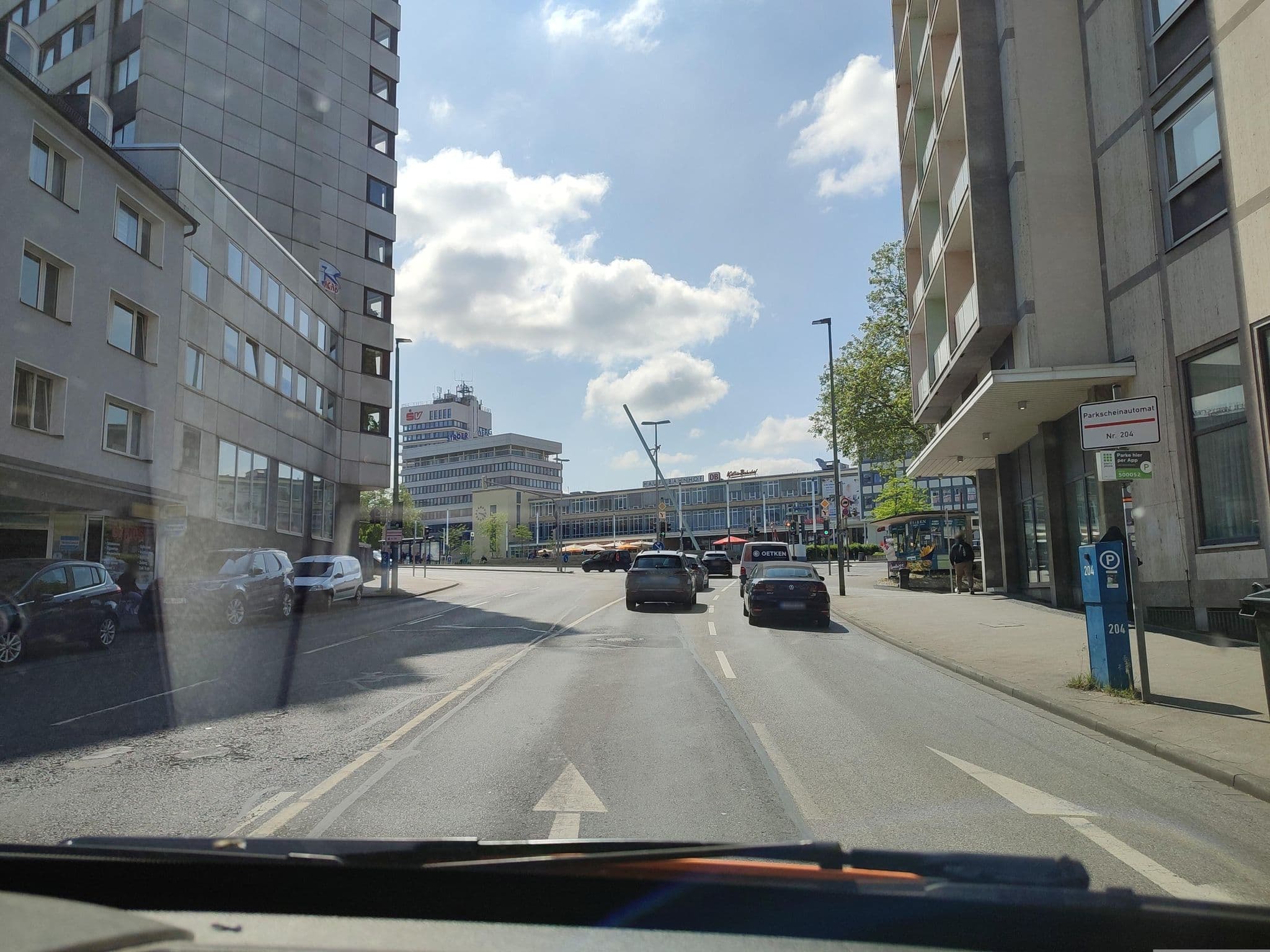 Street view near Hotel Reiss, Kassel — © Eteif (CC BY-SA · Mapillary)