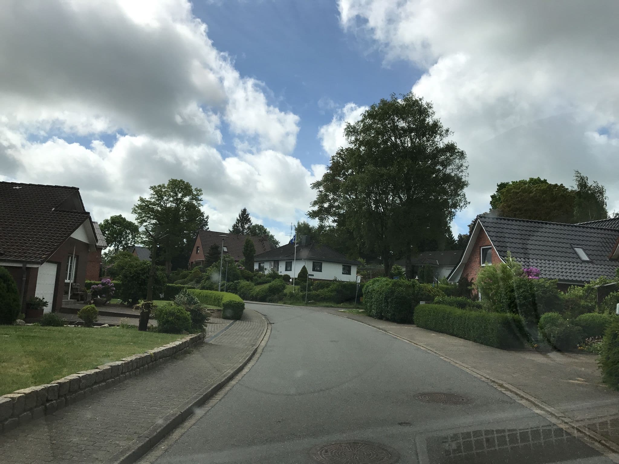 Street view near Britta Bolls, Hochdonn — © matthiaswetzels (CC BY-SA · Mapillary)