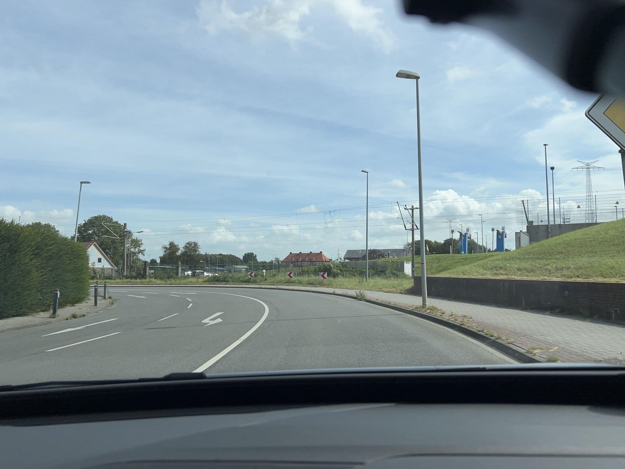 Street view near Ems-Hotel, Emden — © cAble_Guy (CC BY-SA · Mapillary)