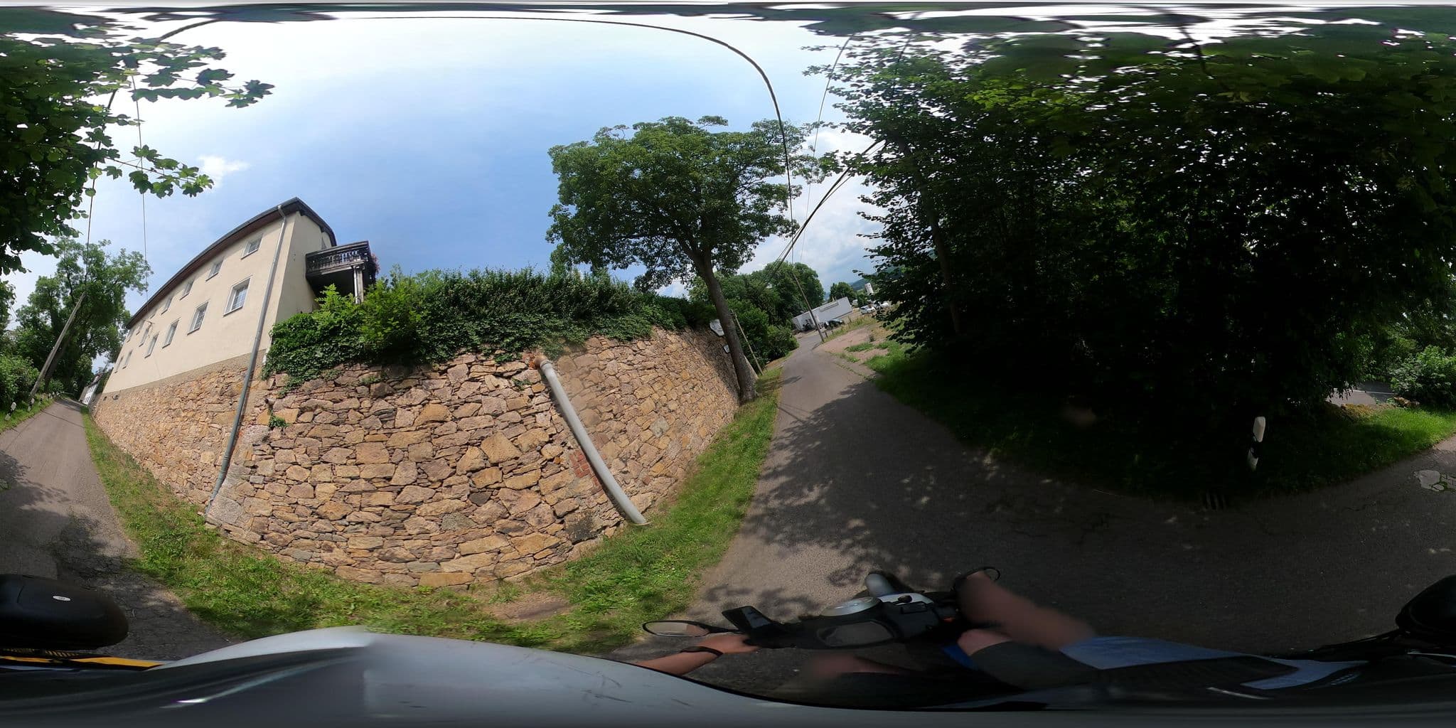 Street view near Pension Agsten, Flöha — © floe (CC BY-SA · Mapillary)
