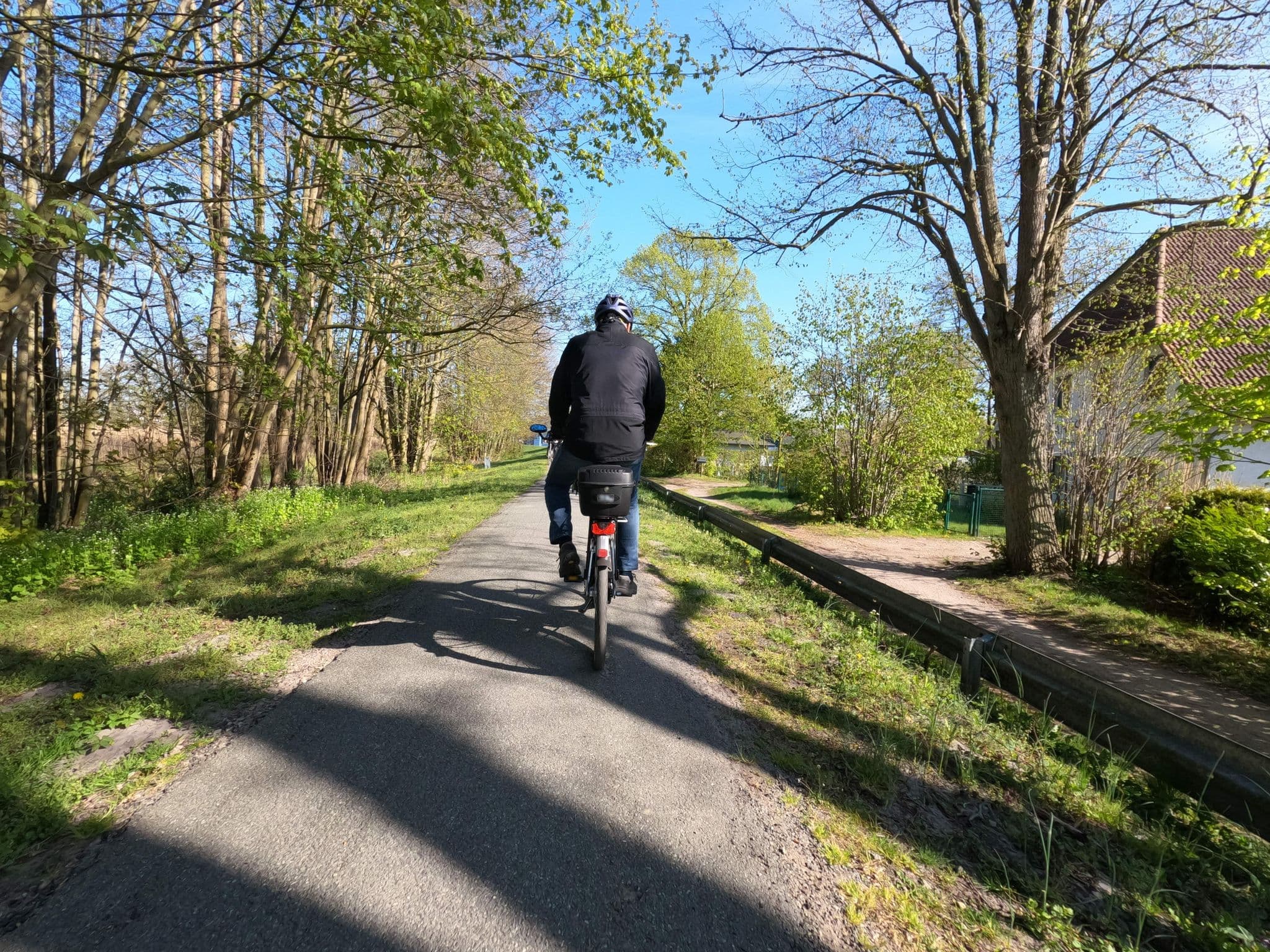 Street view near Darss Vital, Ostseebad Prerow — © hektor1989 (CC BY-SA · Mapillary)