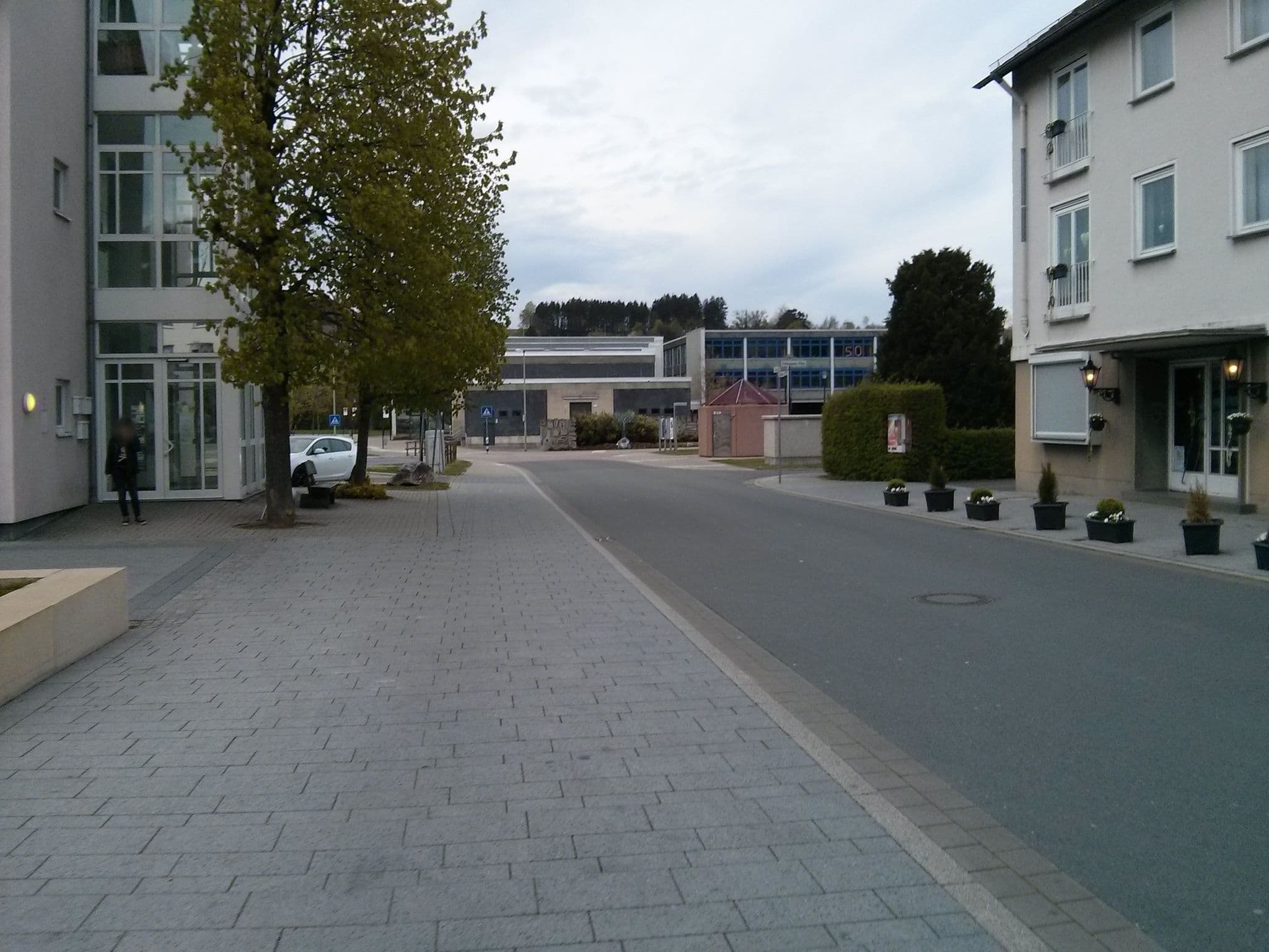 Street view near Hotel Röttger, Belecke — © nicolaus1977 (CC BY-SA · Mapillary)