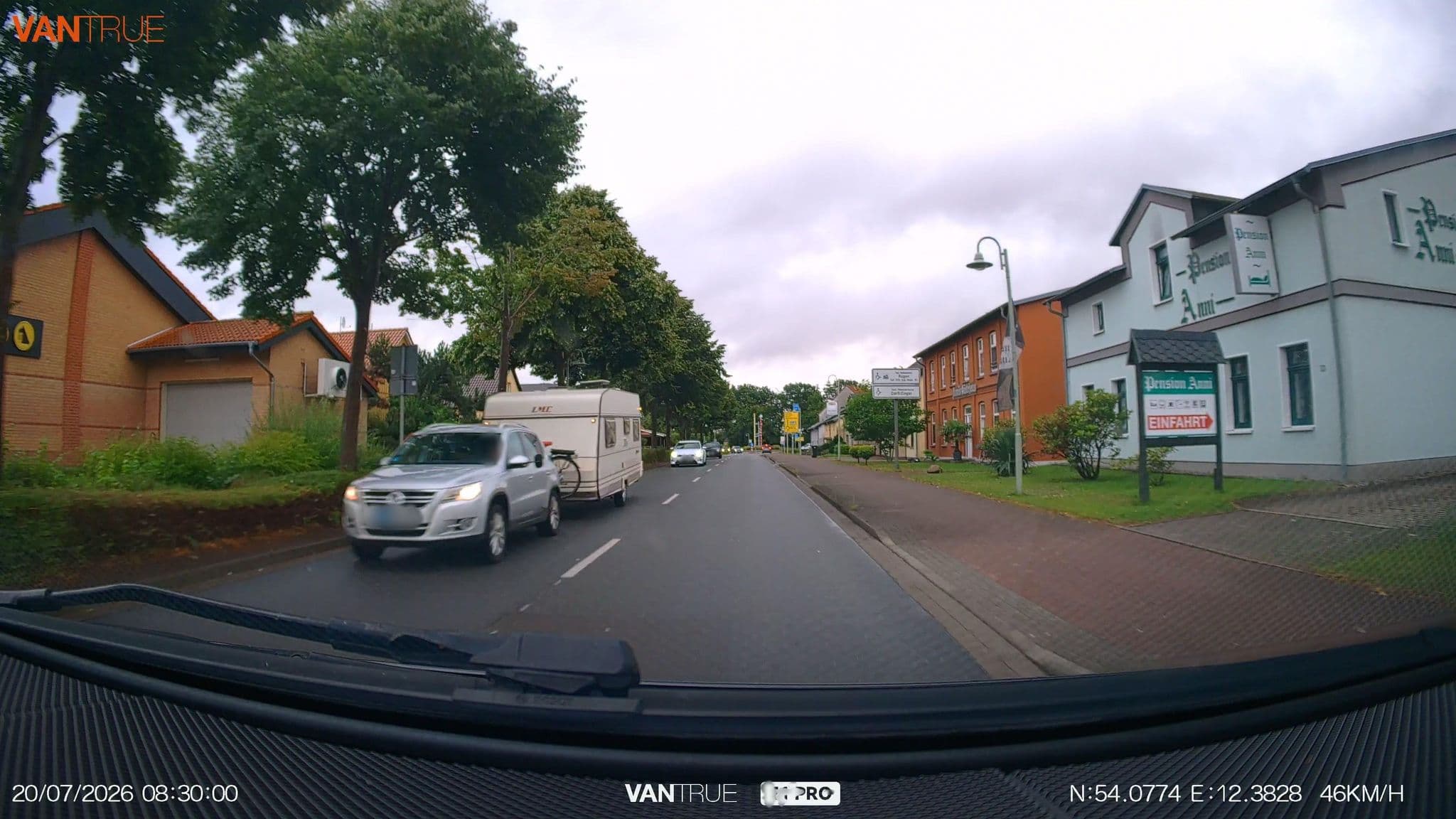 Street view near Pension Anni, Tessin — © LordOslo (CC BY-SA · Mapillary)