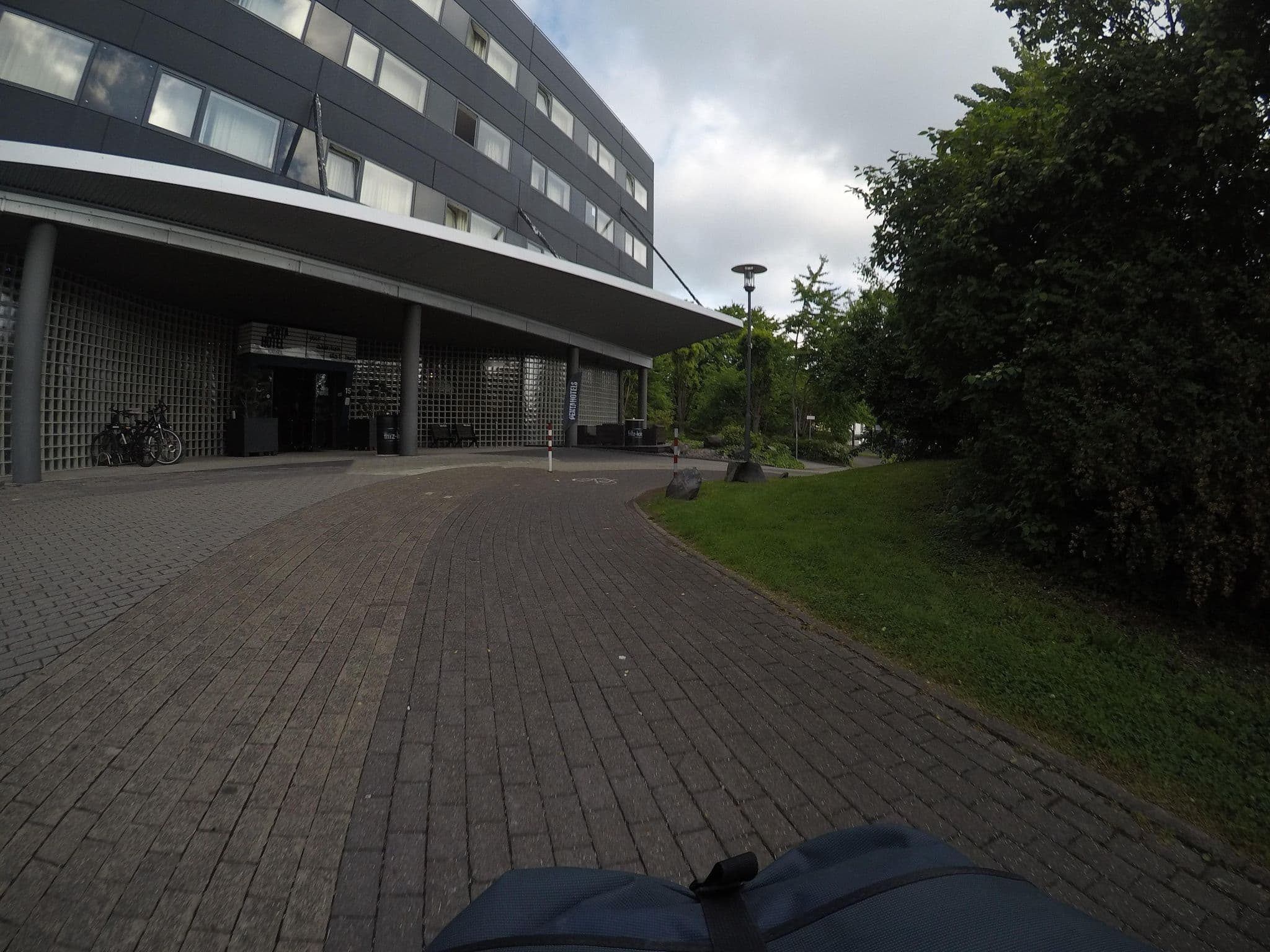 Street view near Pentahotel Kassel, Kassel — © mfa (CC BY-SA · Mapillary)