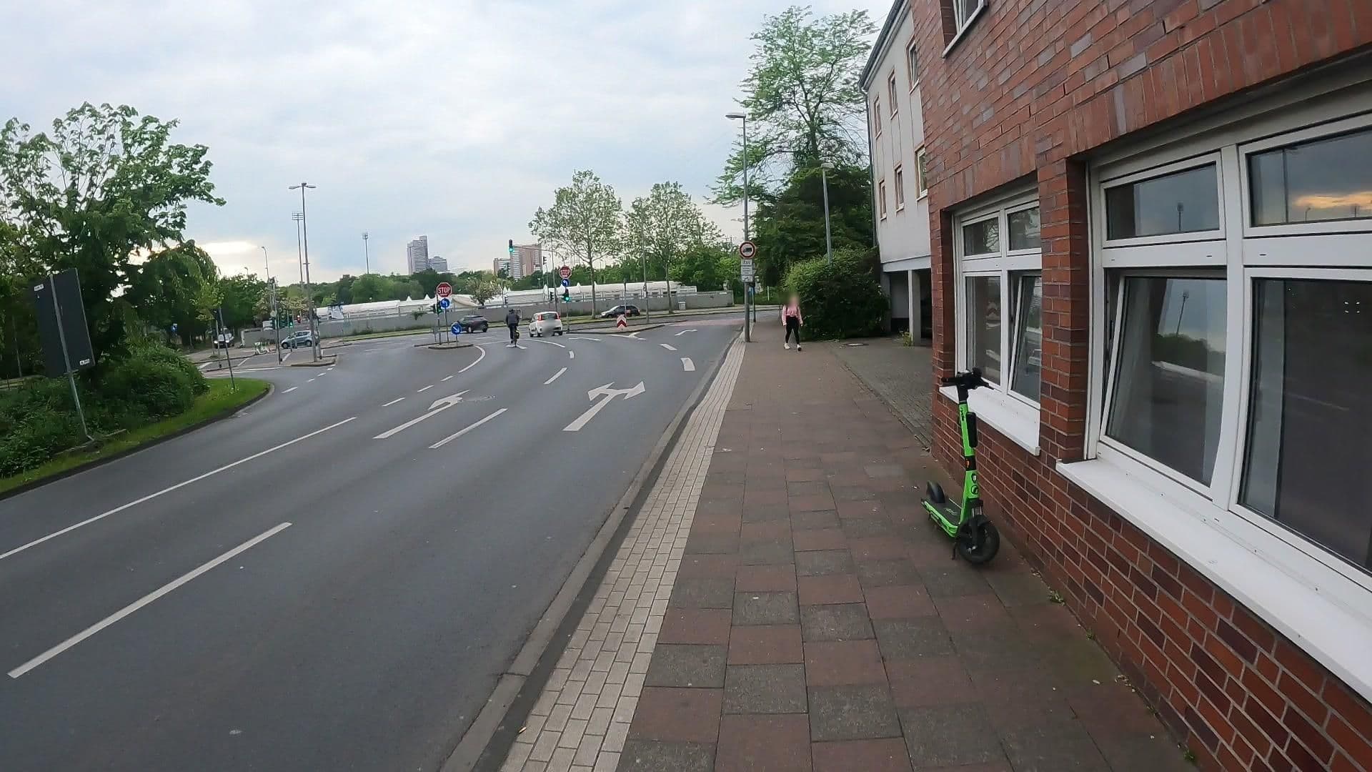 Street view near Hotel Christina, Neustadt/Süd — © popball (CC BY-SA · Mapillary)