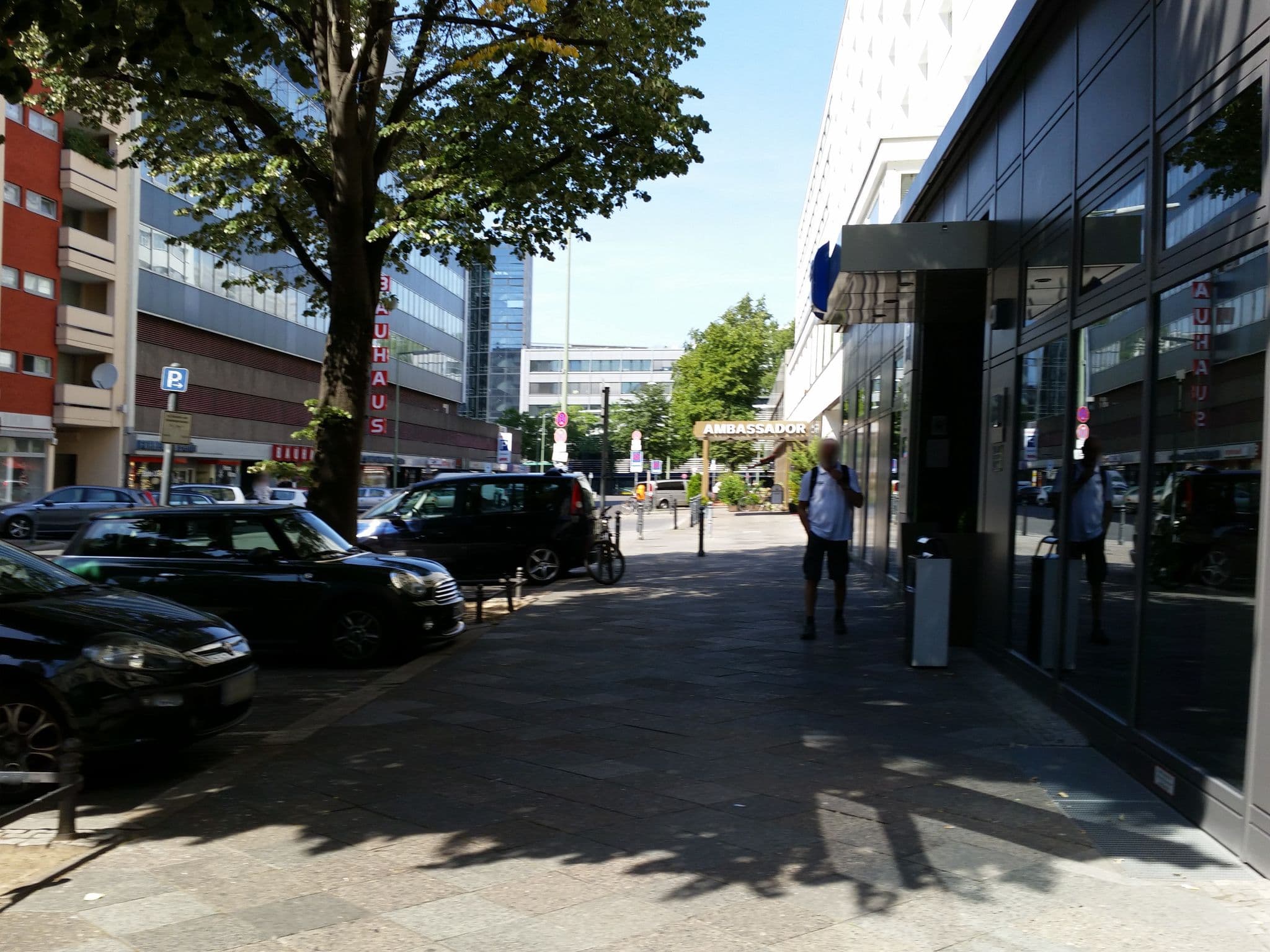 Street view near Ibis Budget, Schöneberg — © jopparn (CC BY-SA · Mapillary)