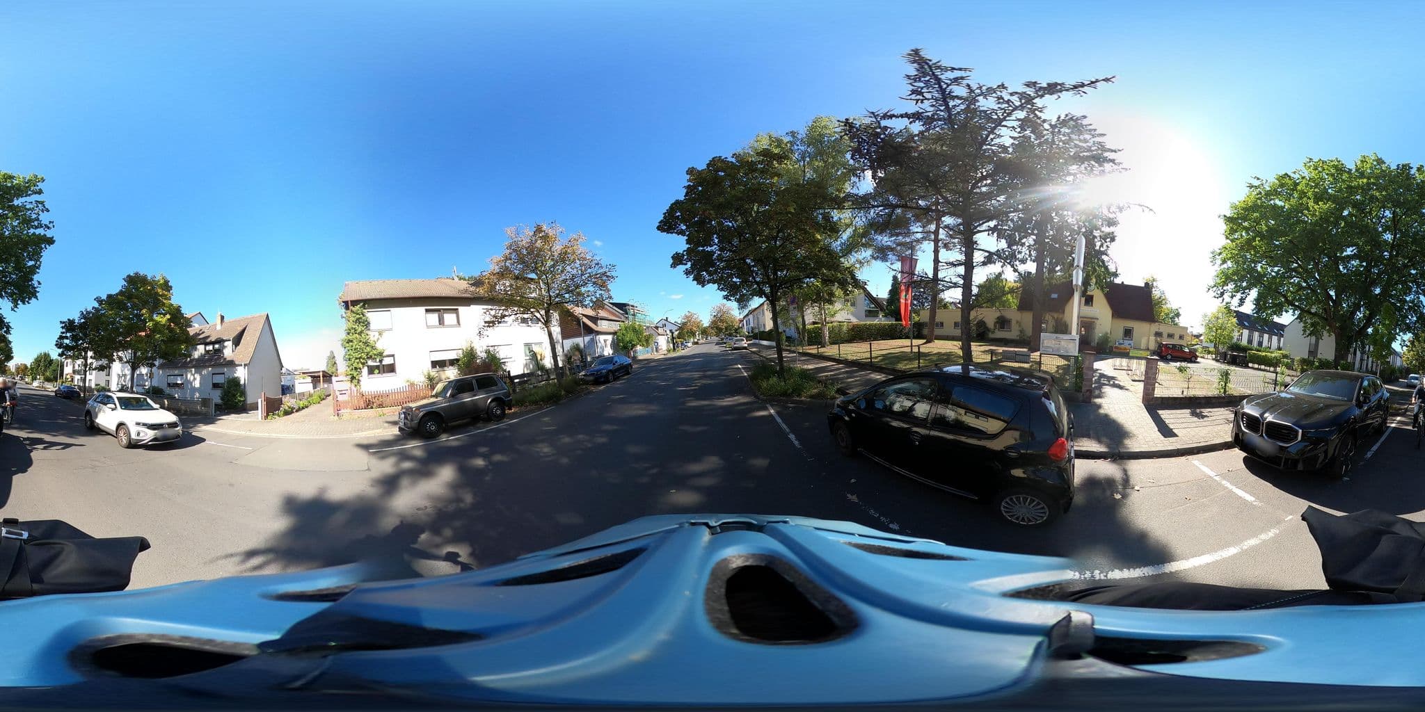 Street view near Naturfreundehaus Karl-Demmer-Haus, Neu-Isenburg — © TorstenKurz (CC BY-SA · Mapillary)