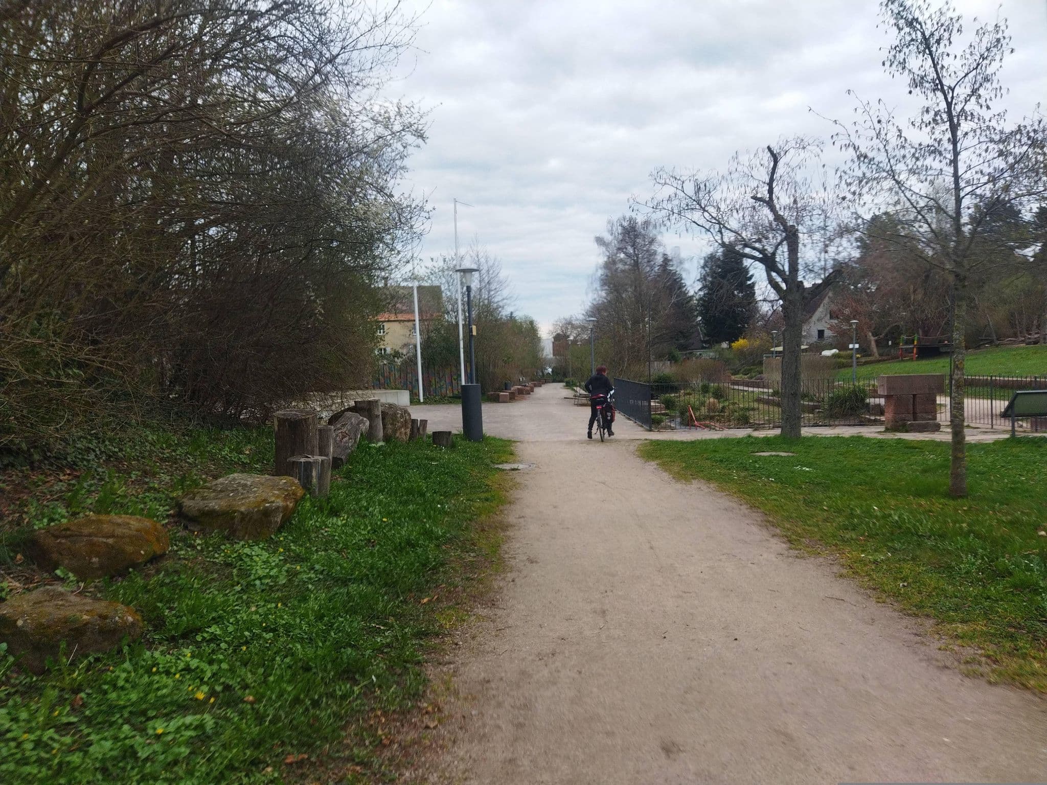 Street view near Luitpold, Edenkoben — © changchun1 (CC BY-SA · Mapillary)