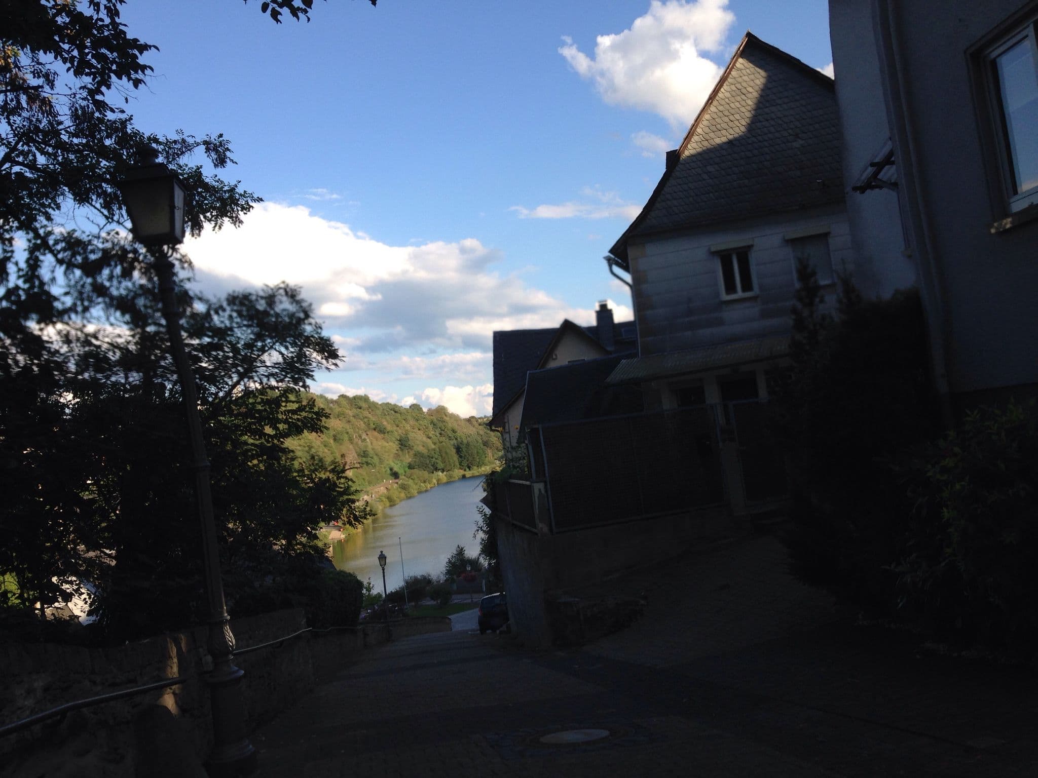 Street view near Ferienhaus Lahnblick, Runkel — © troher15 (CC BY-SA · Mapillary)