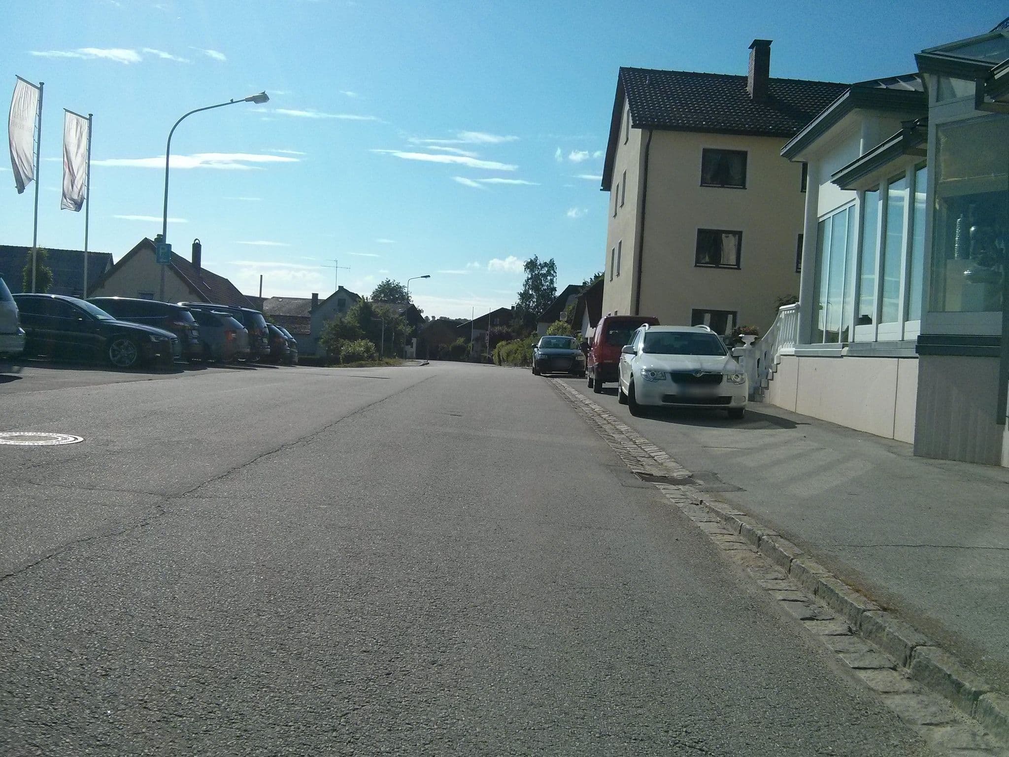 Street view near Hotel Burgwirt, Metten — © highwayphotograph (CC BY-SA · Mapillary)