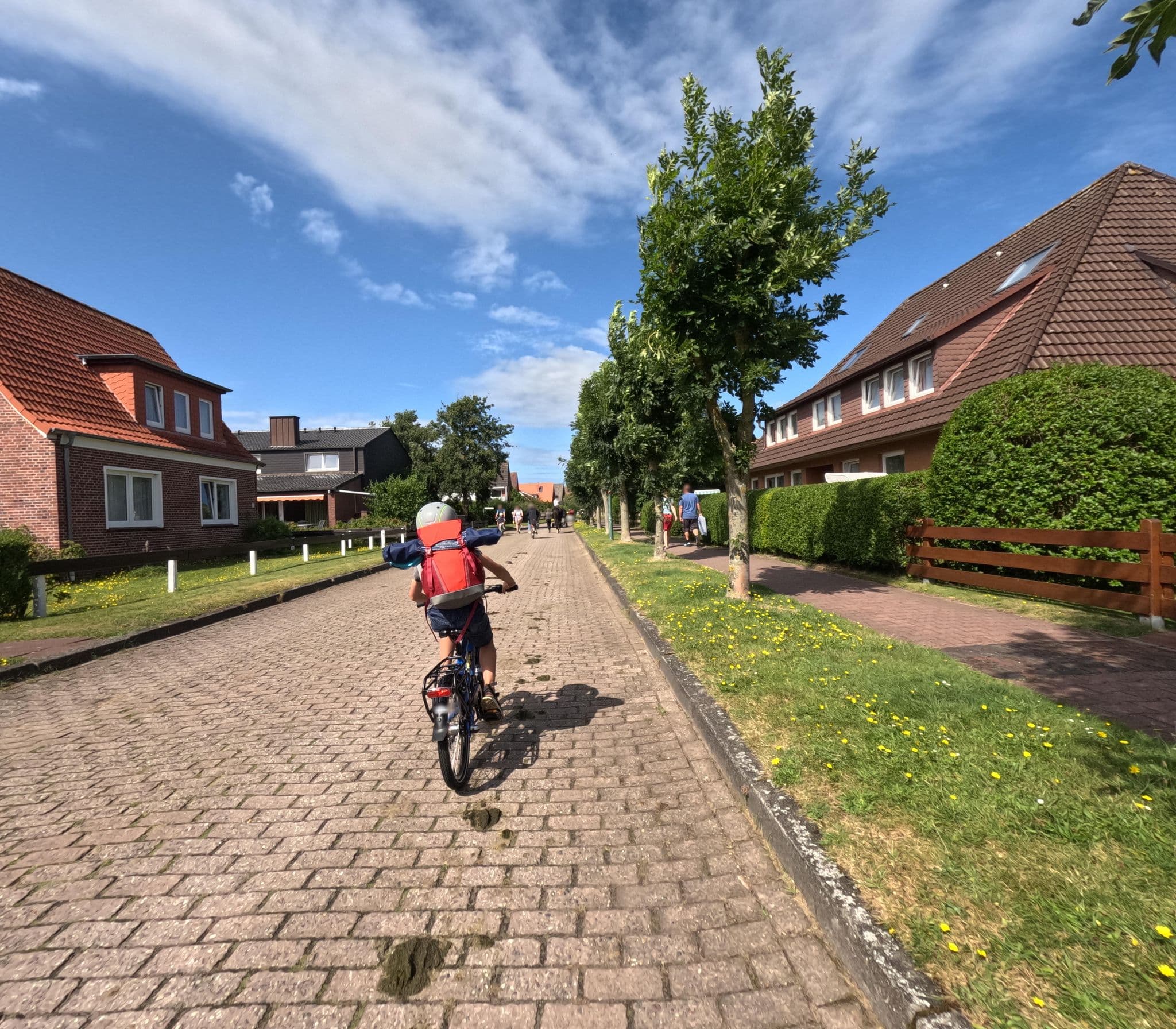 Street view near Lütje Perle, Langeoog — © rempshaener (CC BY-SA · Mapillary)