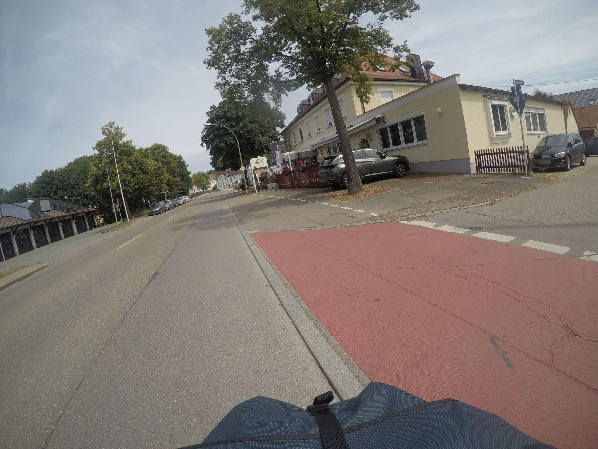 Street view near Hotel Donau, Donauwörth — © mfa (CC BY-SA · Mapillary)