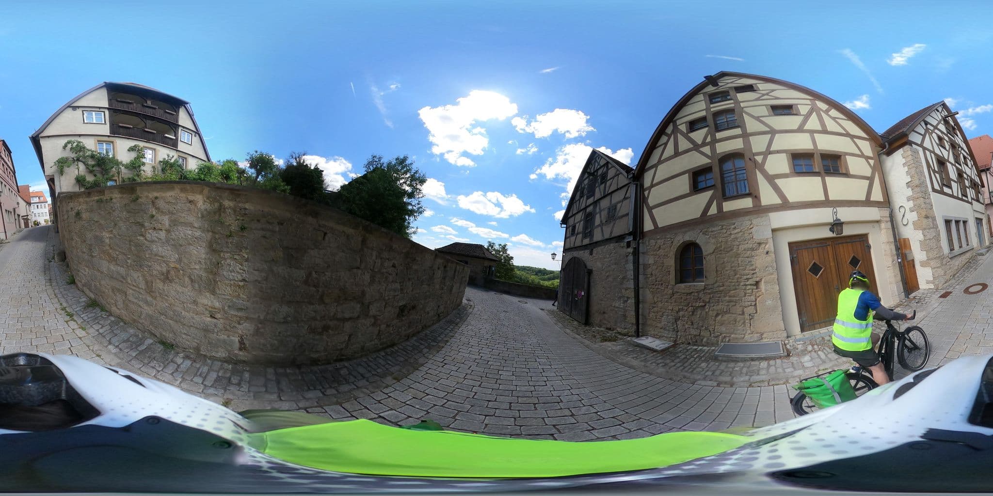 Street view near Hotel Restaurant Klosterstüble, Rothenburg ob der Tauber — © Mobilitaetswerk (CC BY-SA · Mapillary)