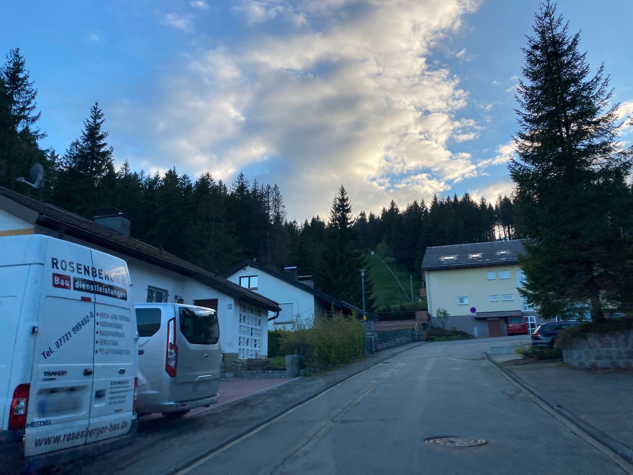 Street view near Hotel Adlerschanze, Triberg — © tasmaniadevil (CC BY-SA · Mapillary)