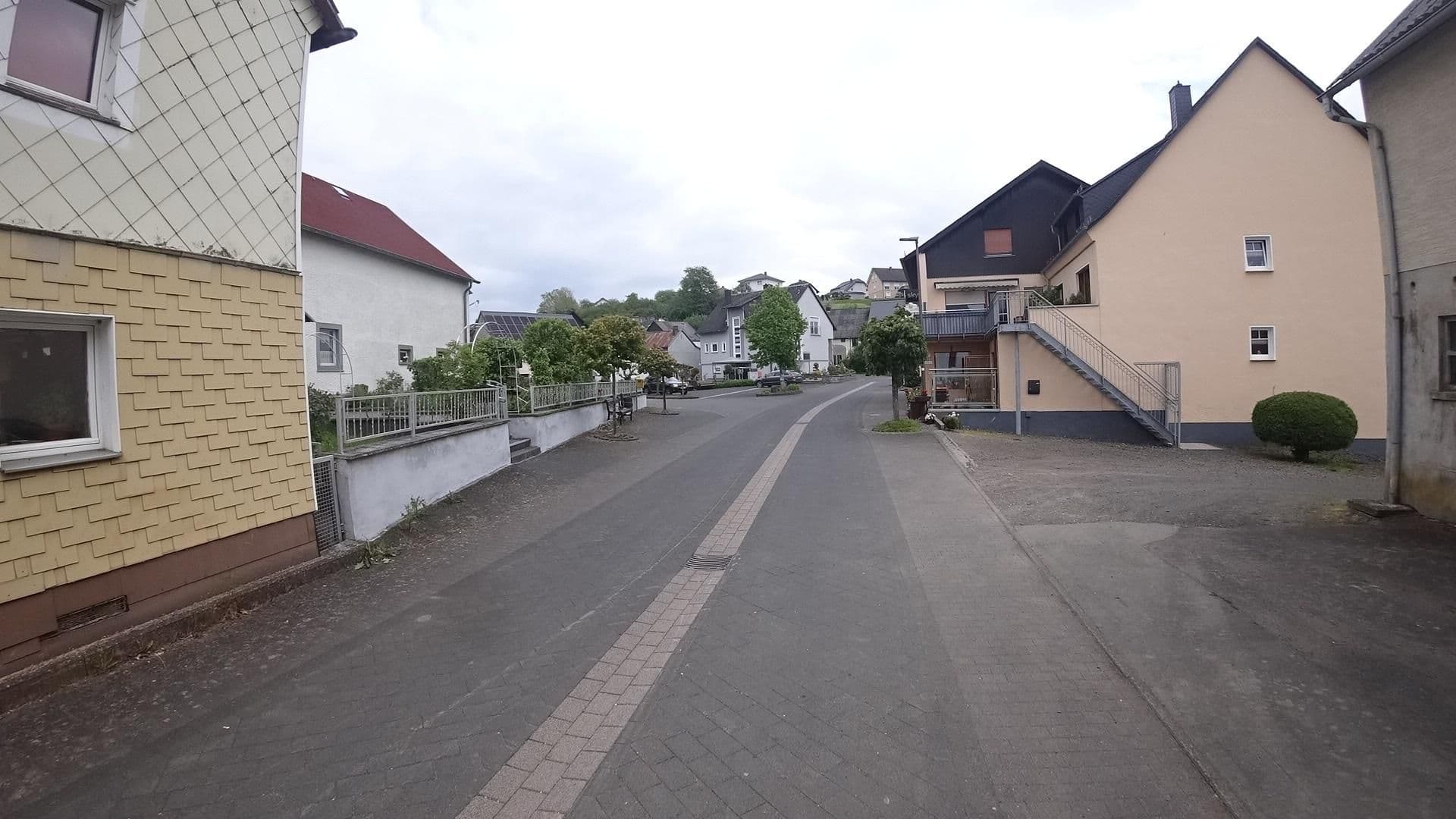 Street view near Gasthaus Kutscheid, Ulmen — © MichelleFritzSLP (CC BY-SA · Mapillary)