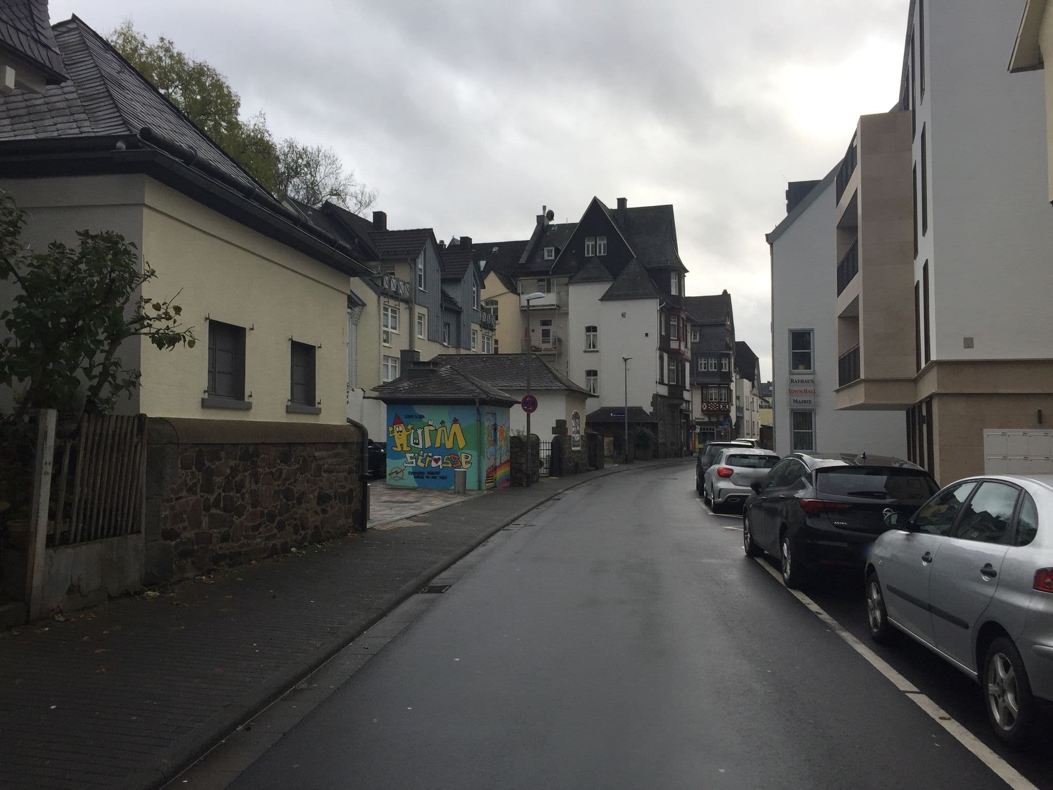 Street view near Hotel zum Löwen, Herborn — © troher15 (CC BY-SA · Mapillary)