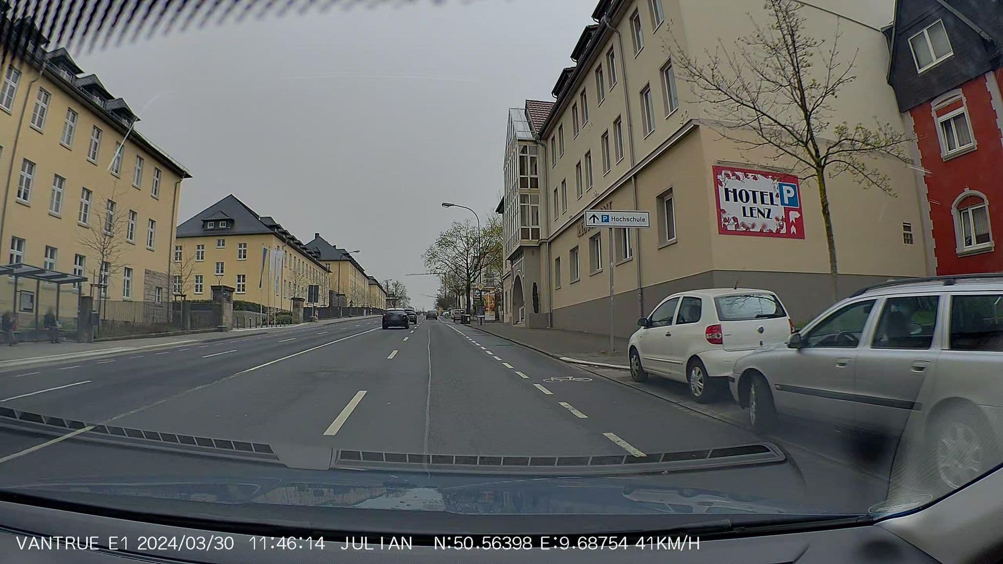 Street view near Hotel-Restaurant Lenz, Fulda — © nrailuj (CC BY-SA · Mapillary)