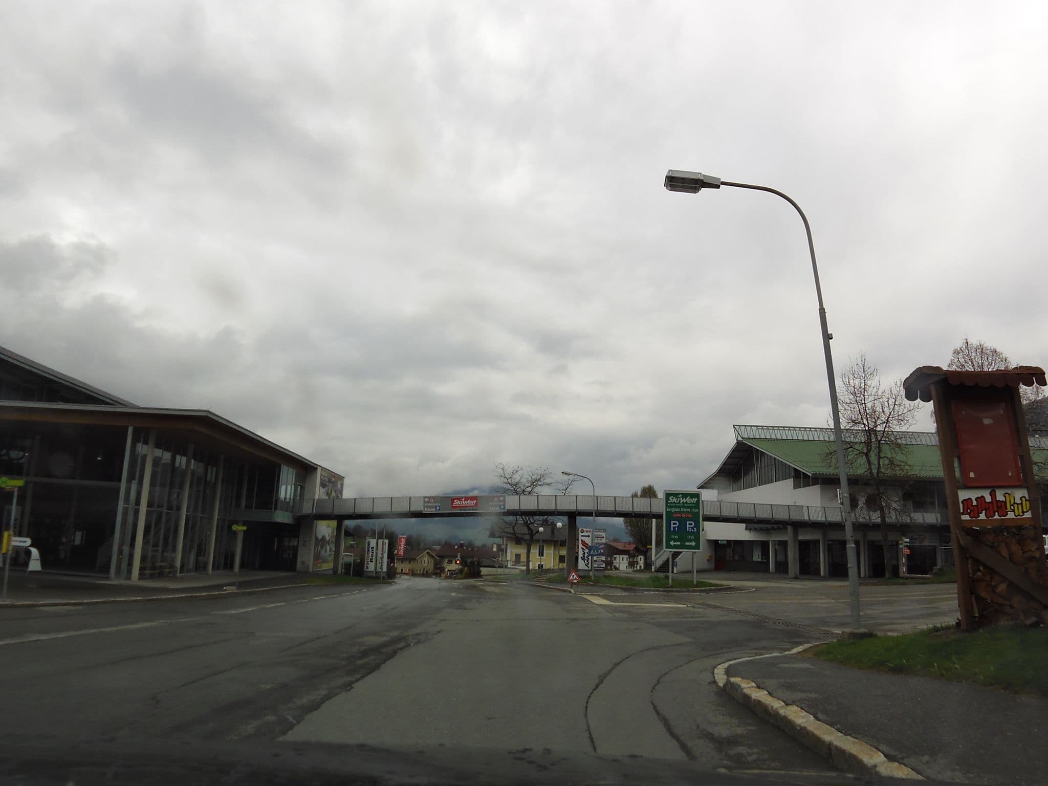 Street view near Bergwelt Appartements, Brixen im Thale — © zoegglmeyr (CC BY-SA · Mapillary)
